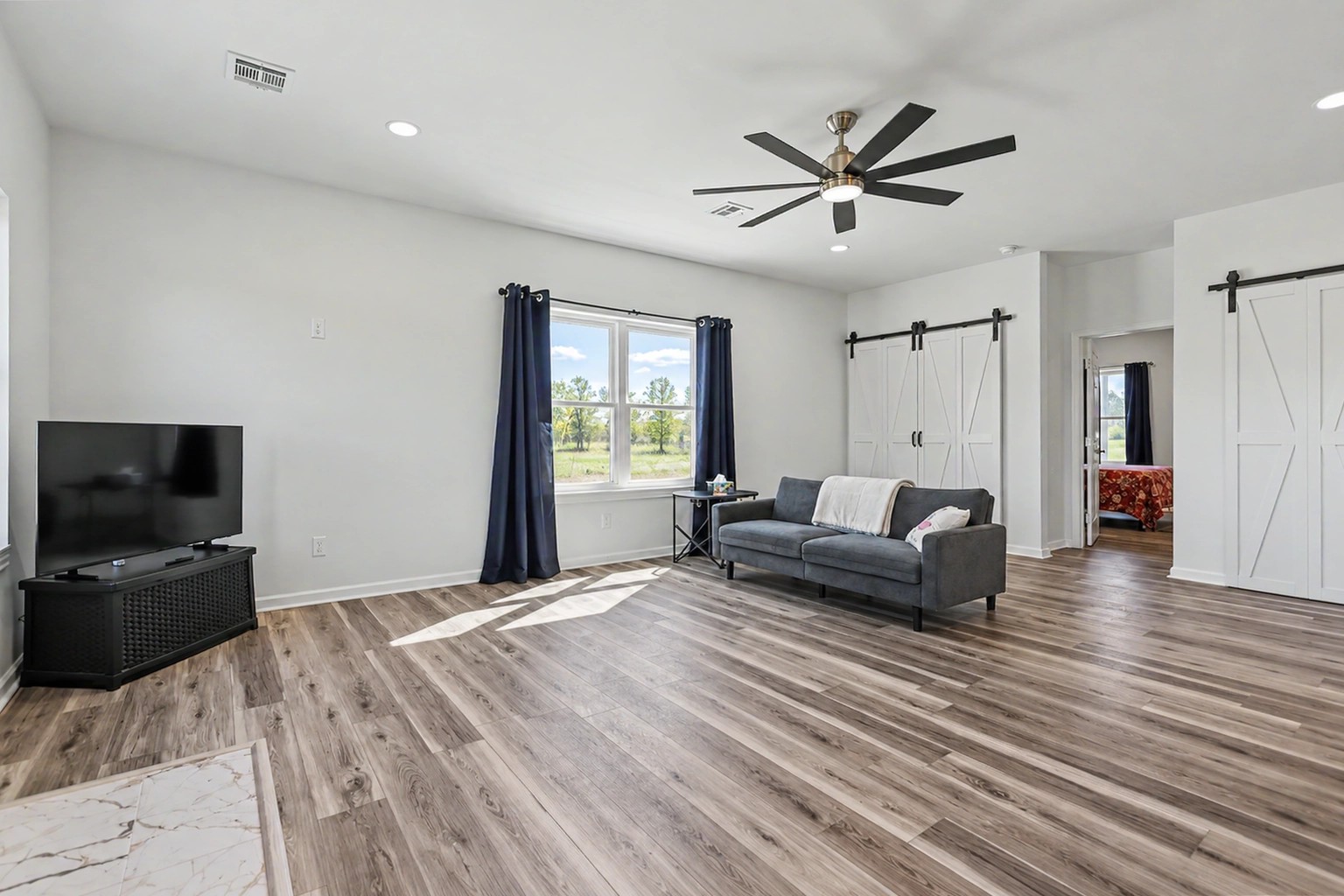 5400 W Groat Road Hulbert OK 74441