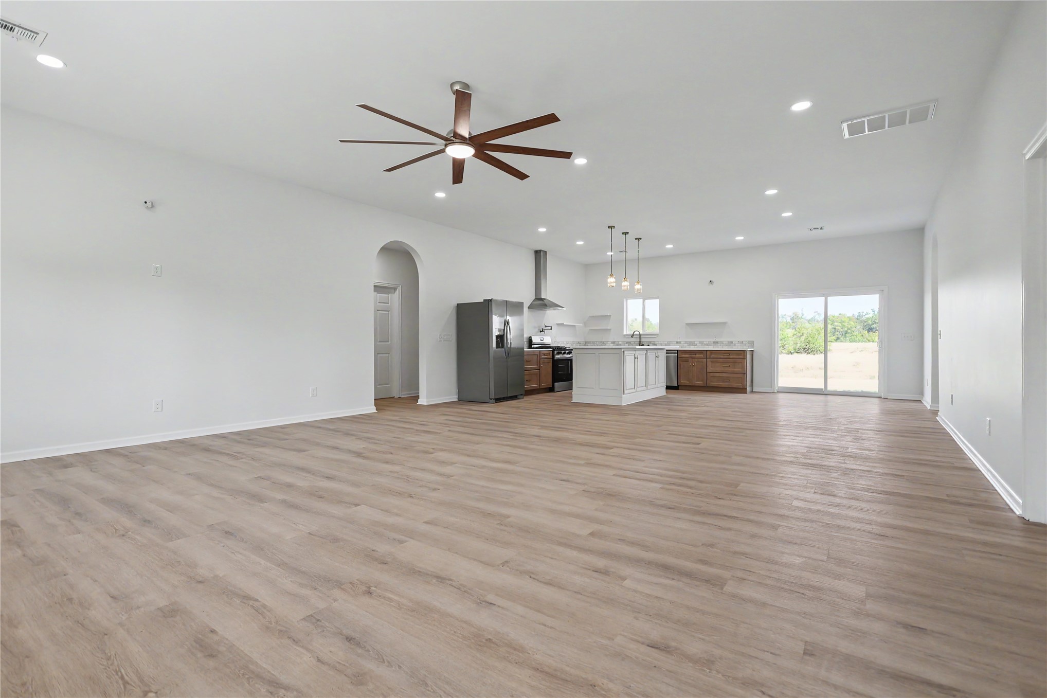 5400 W Groat Road Hulbert OK 74441