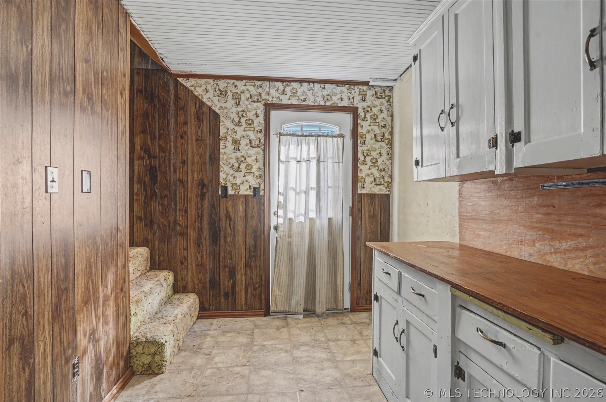 1231 S Gary Place Tulsa OK 74104
