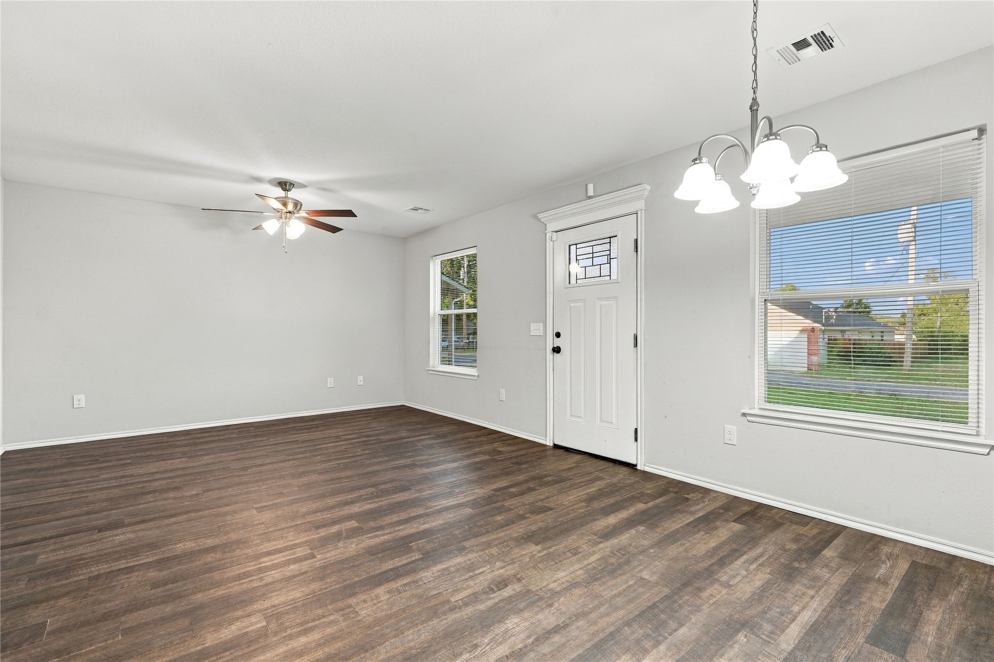 524 S Maryland Avenue Claremore OK 74017