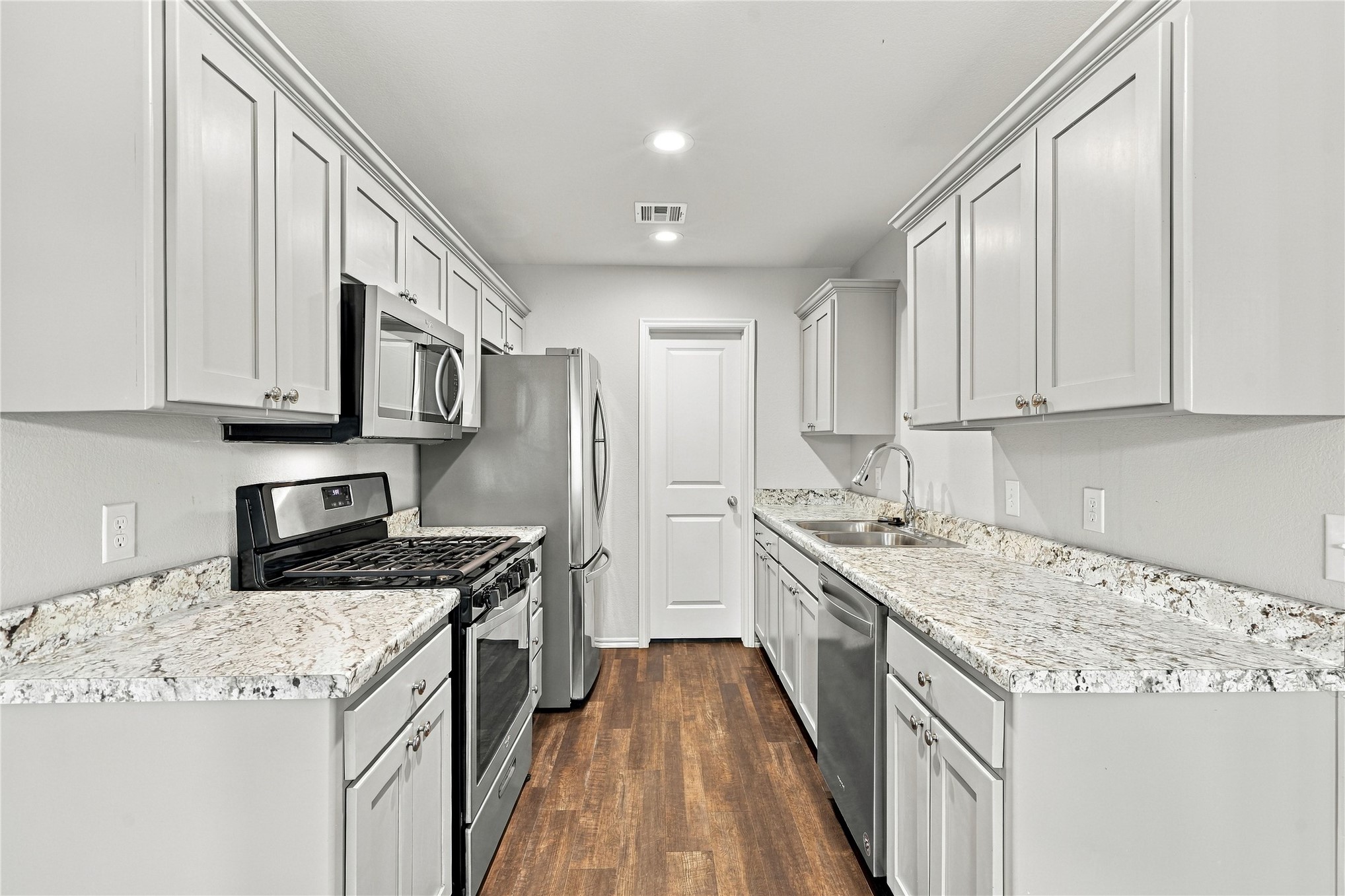 524 S Maryland Avenue Claremore OK 74017