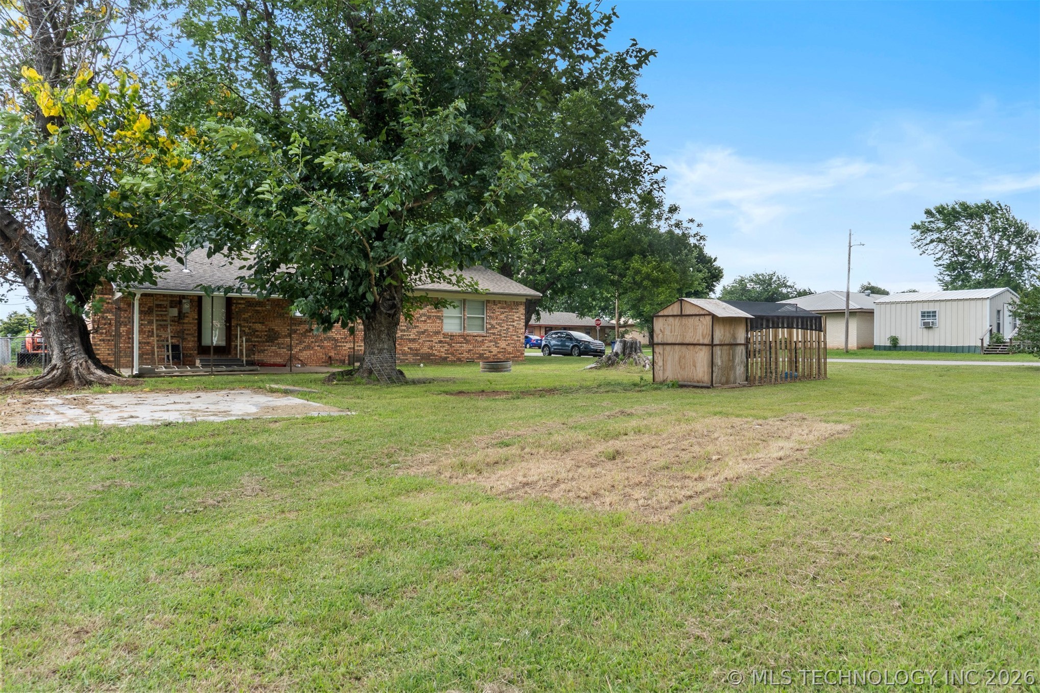 703 Mccarley Colbert OK 74733