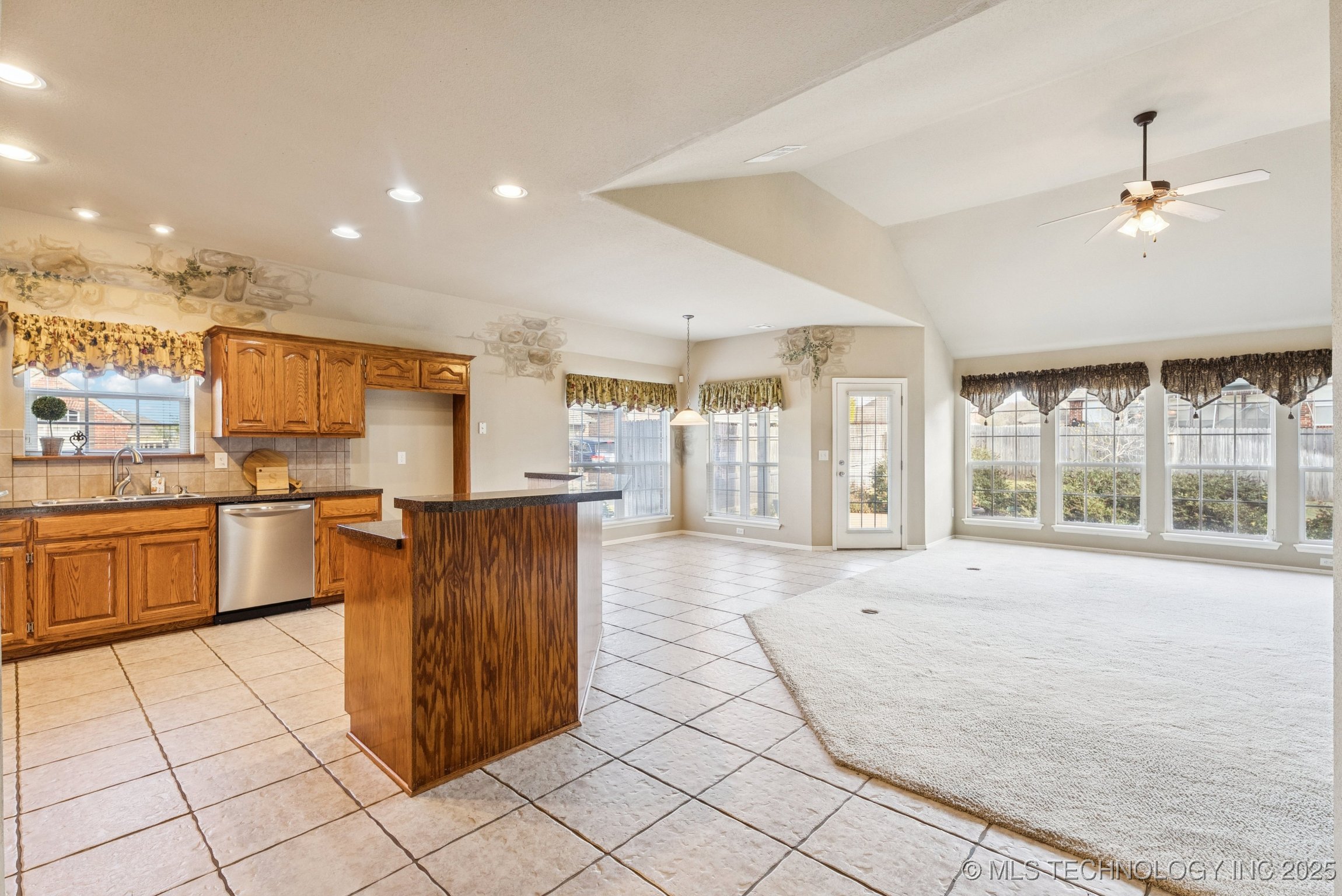 3309 N Gum Place Broken Arrow OK 74012