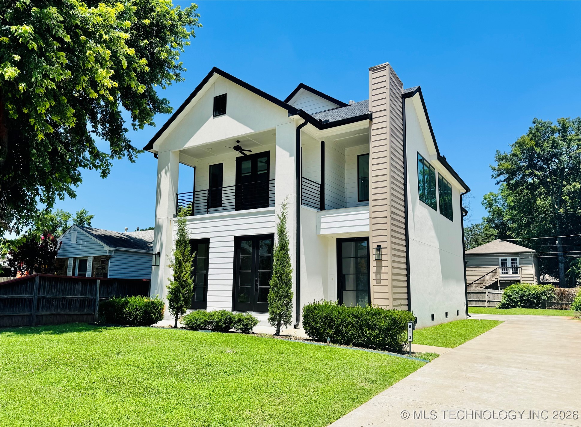 913 E 37th Street S Tulsa OK 74105