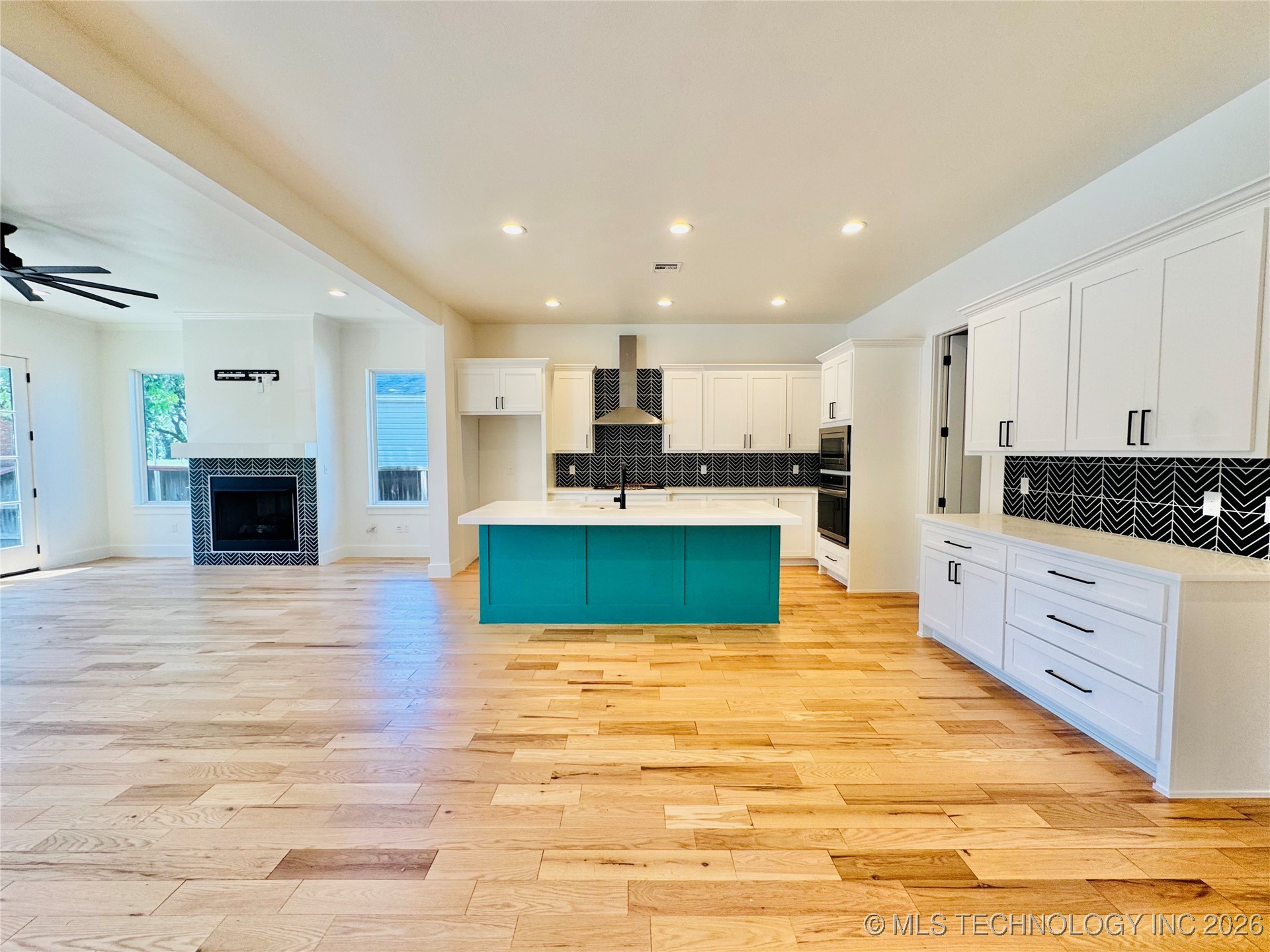 913 E 37th Street S Tulsa OK 74105