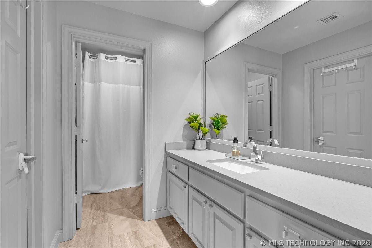 6902 E 115th Place Bixby OK 74008