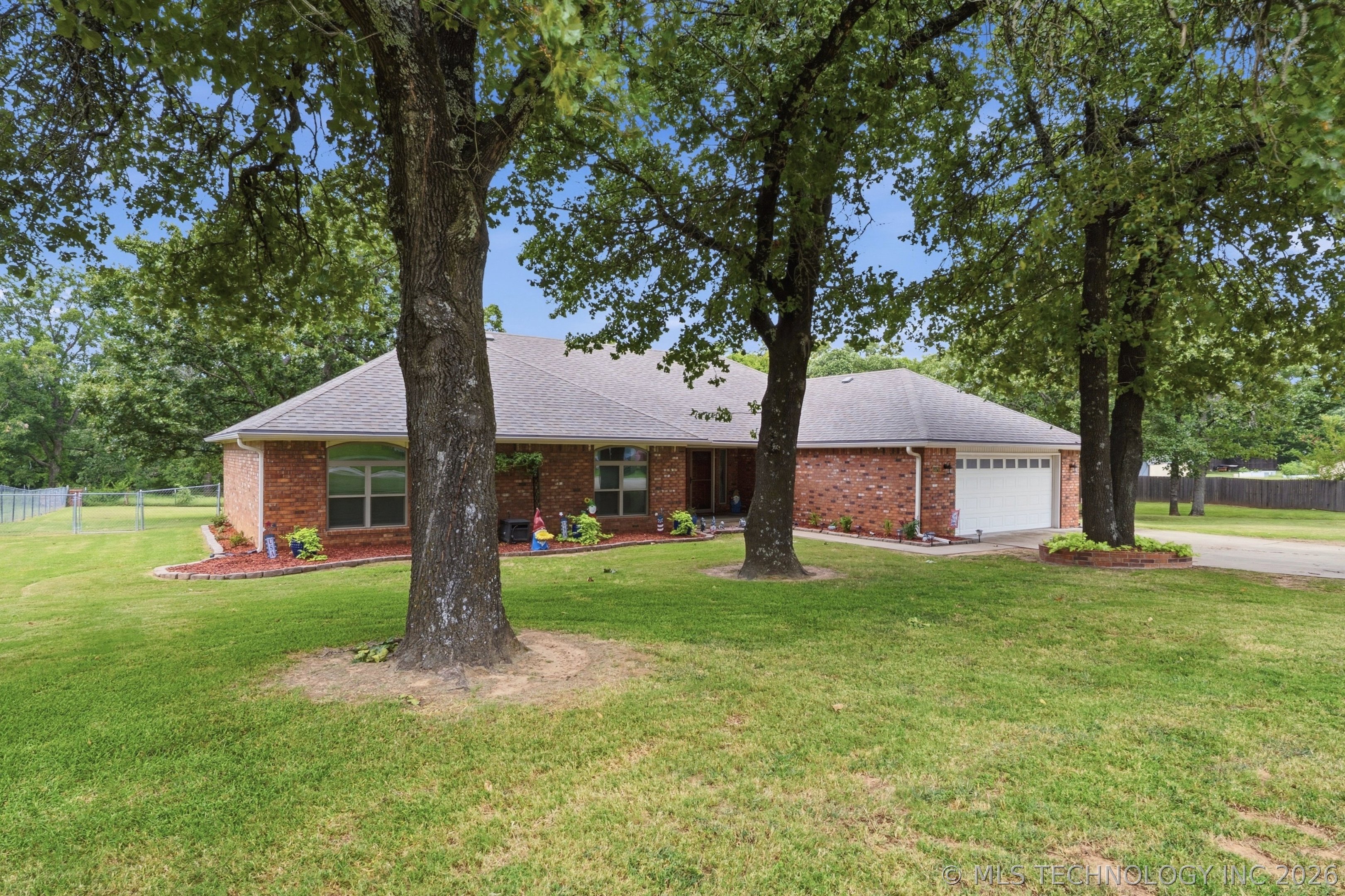 5570 S 286th Avenue E Broken Arrow OK 74014