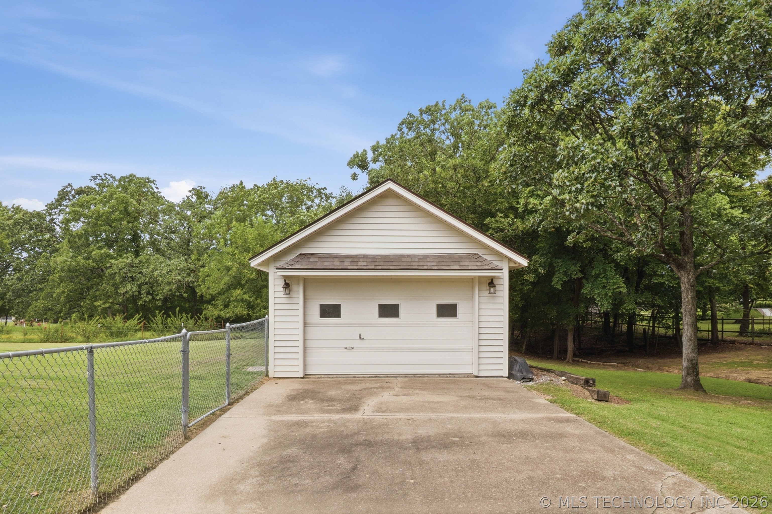 5570 S 286th Avenue E Broken Arrow OK 74014