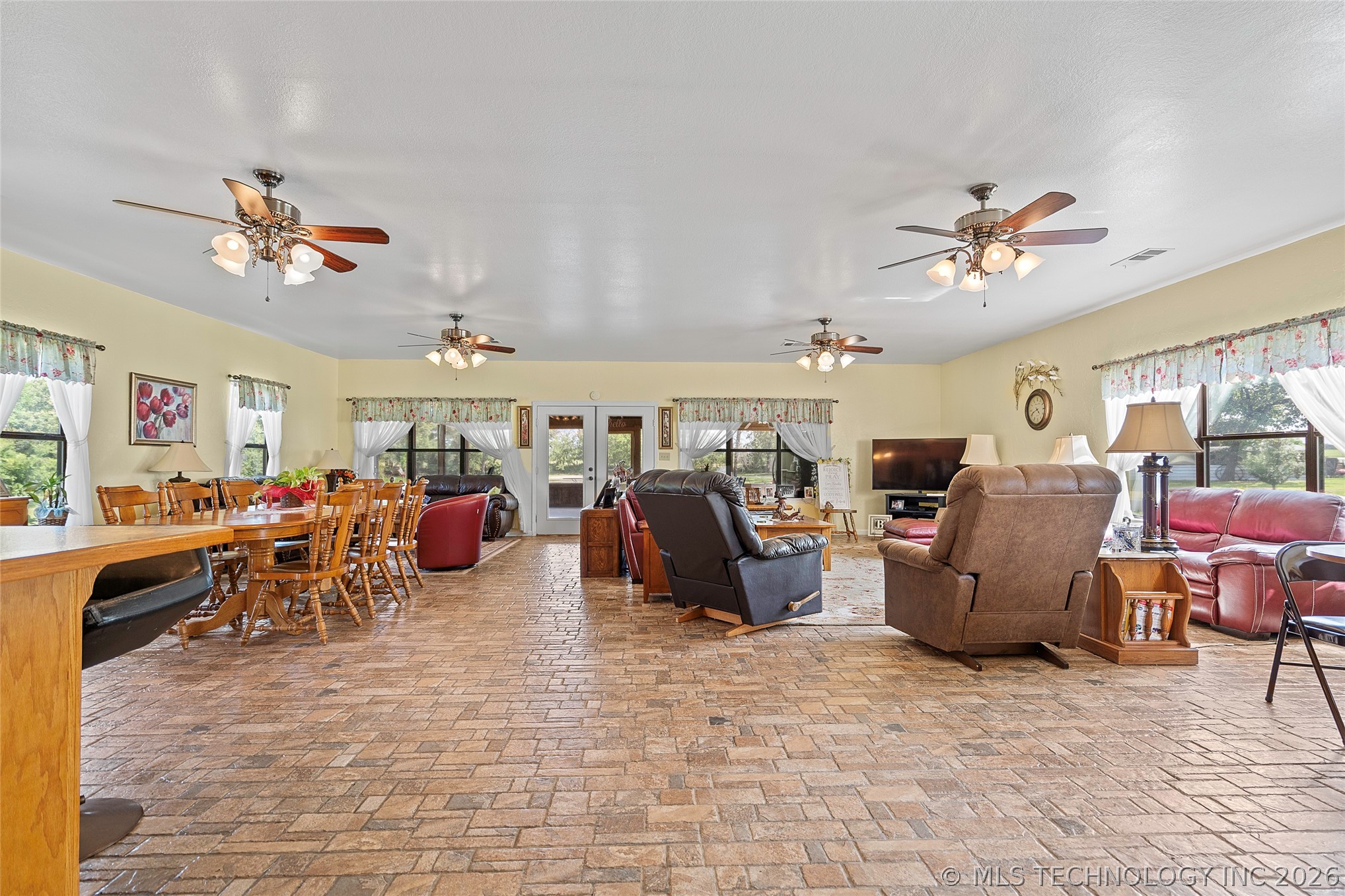 13223 Memorial Road Wilson OK 73463