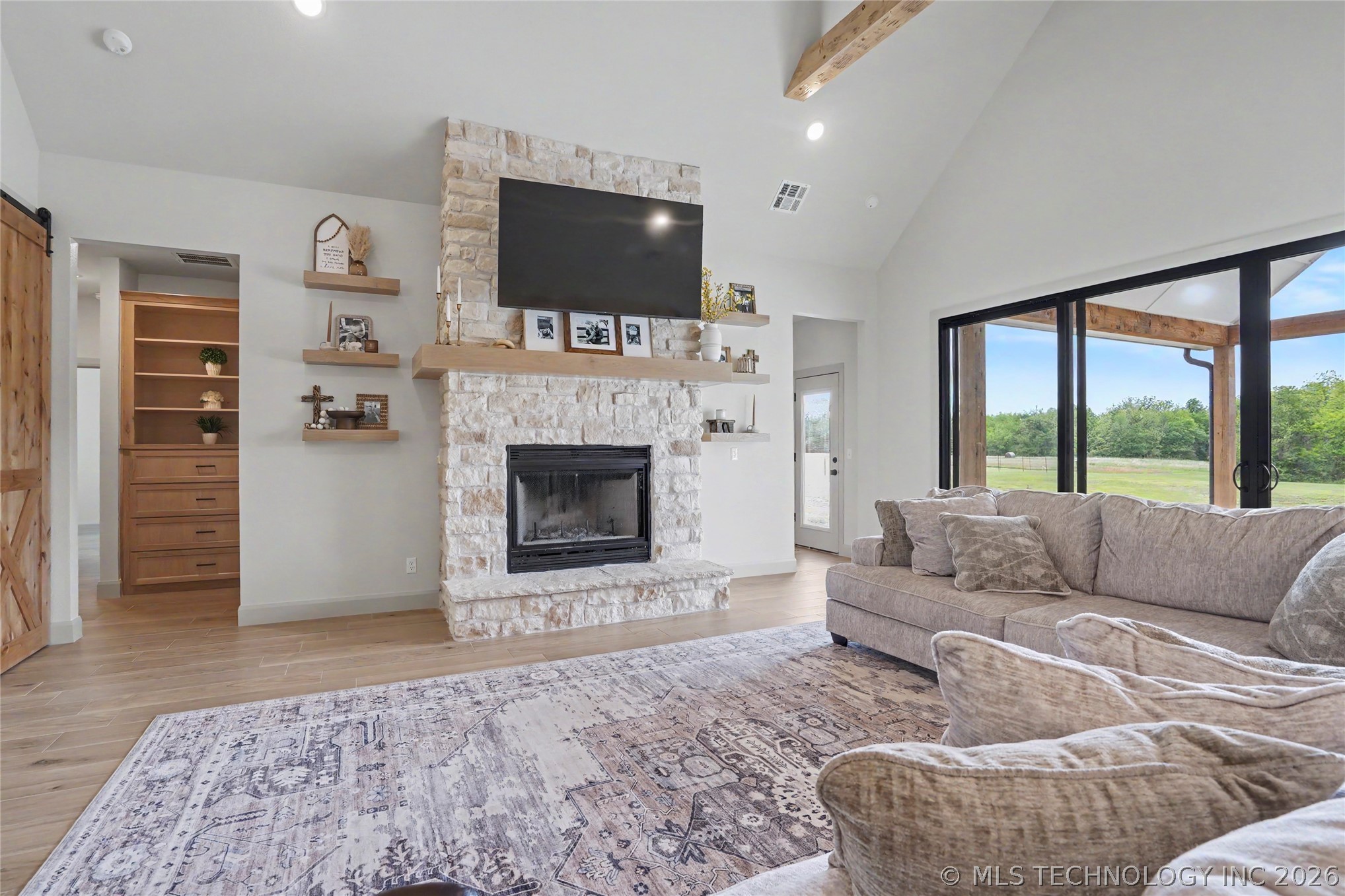16014 N Memorial Drive Collinsville OK 74021