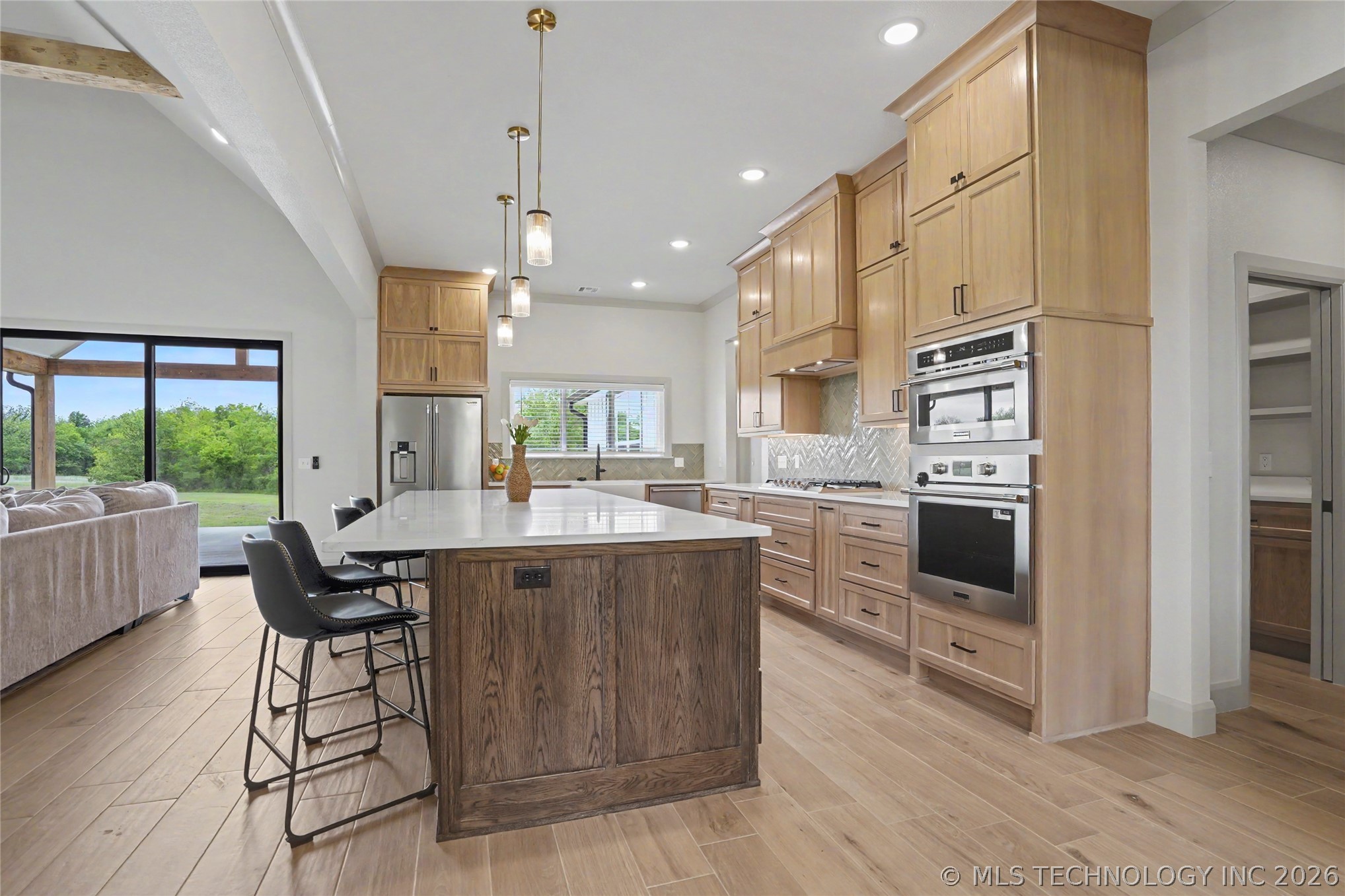 16014 N Memorial Drive Collinsville OK 74021