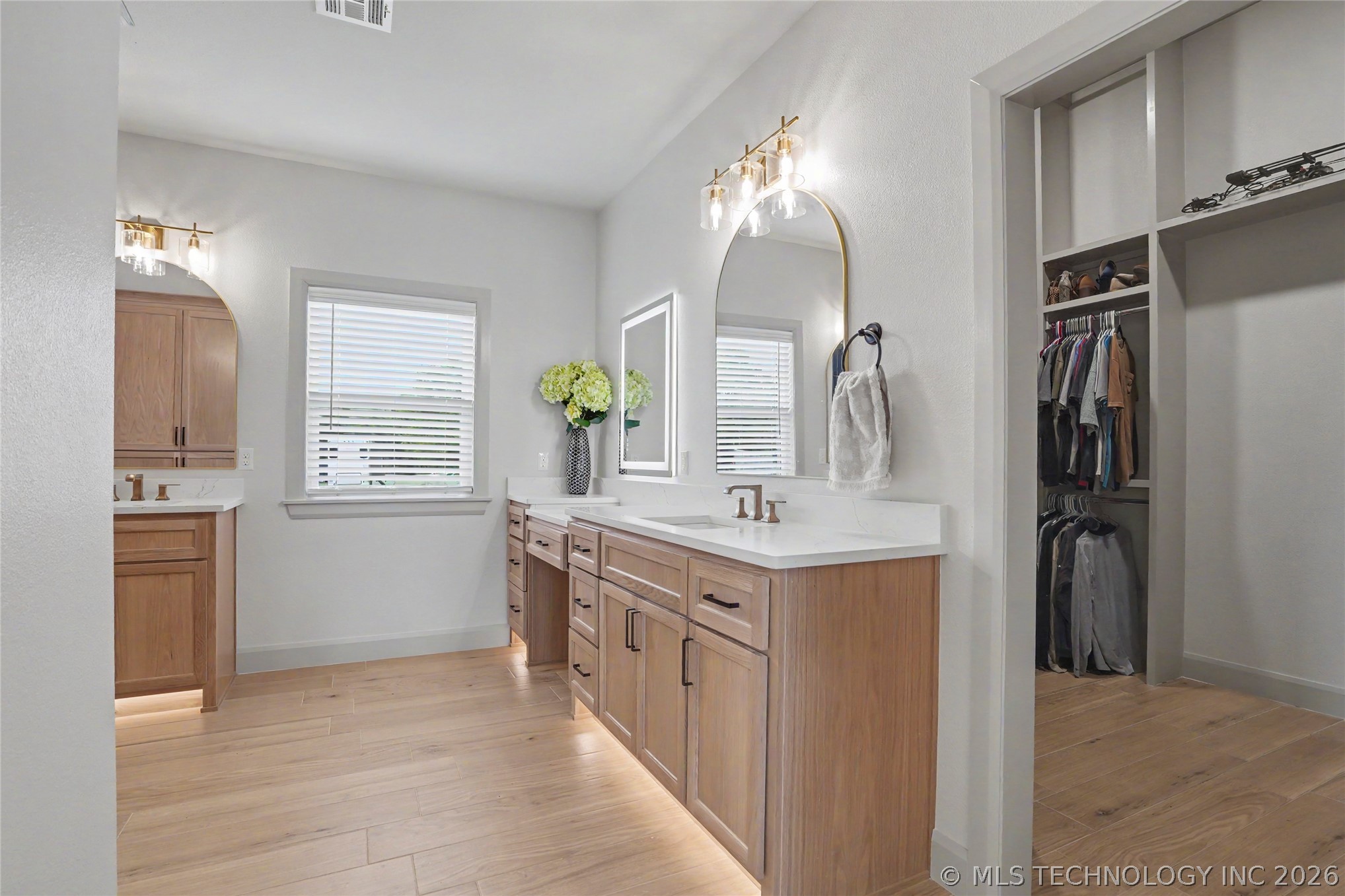 16014 N Memorial Drive Collinsville OK 74021