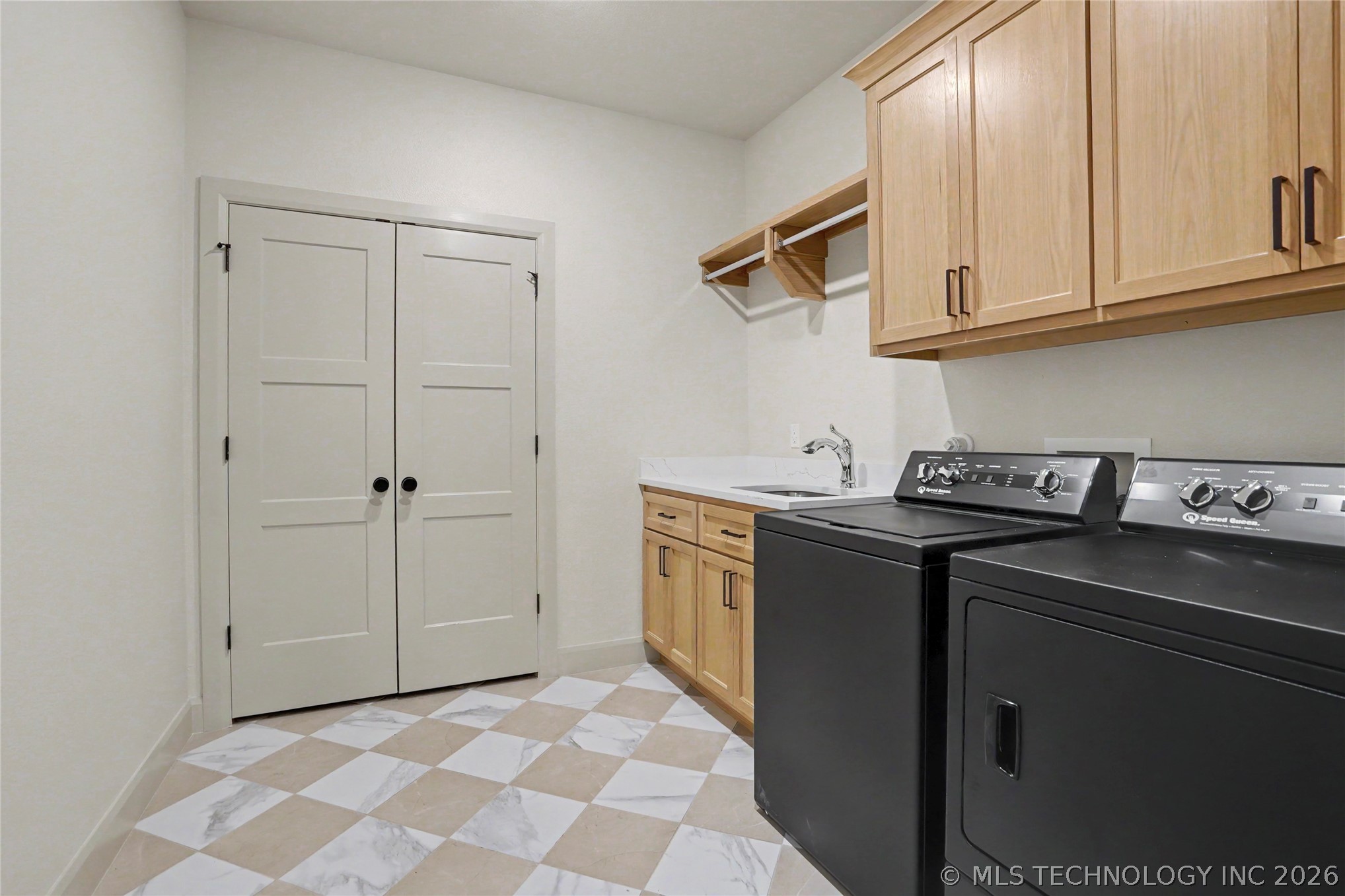 16014 N Memorial Drive Collinsville OK 74021
