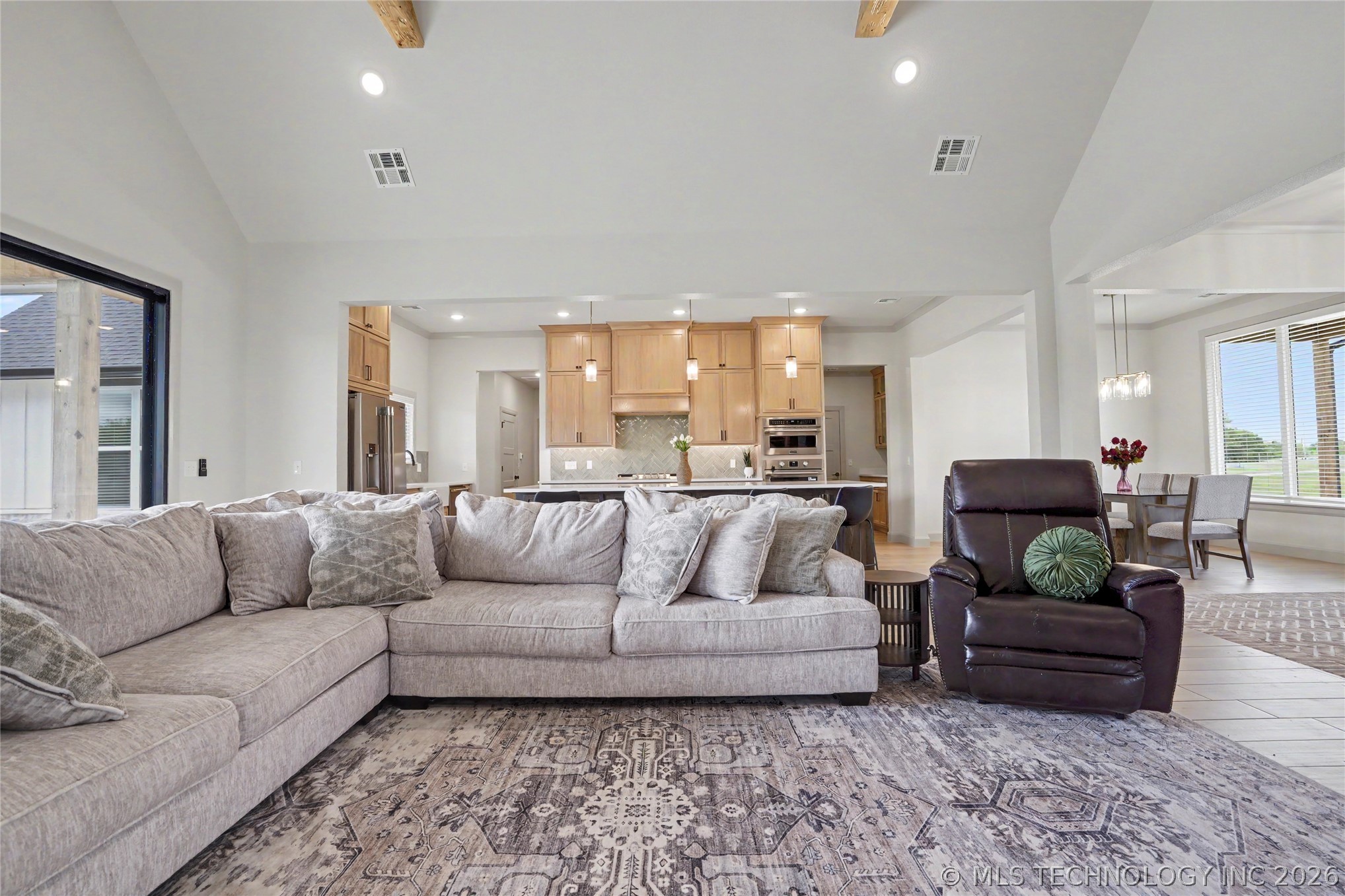 16014 N Memorial Drive Collinsville OK 74021