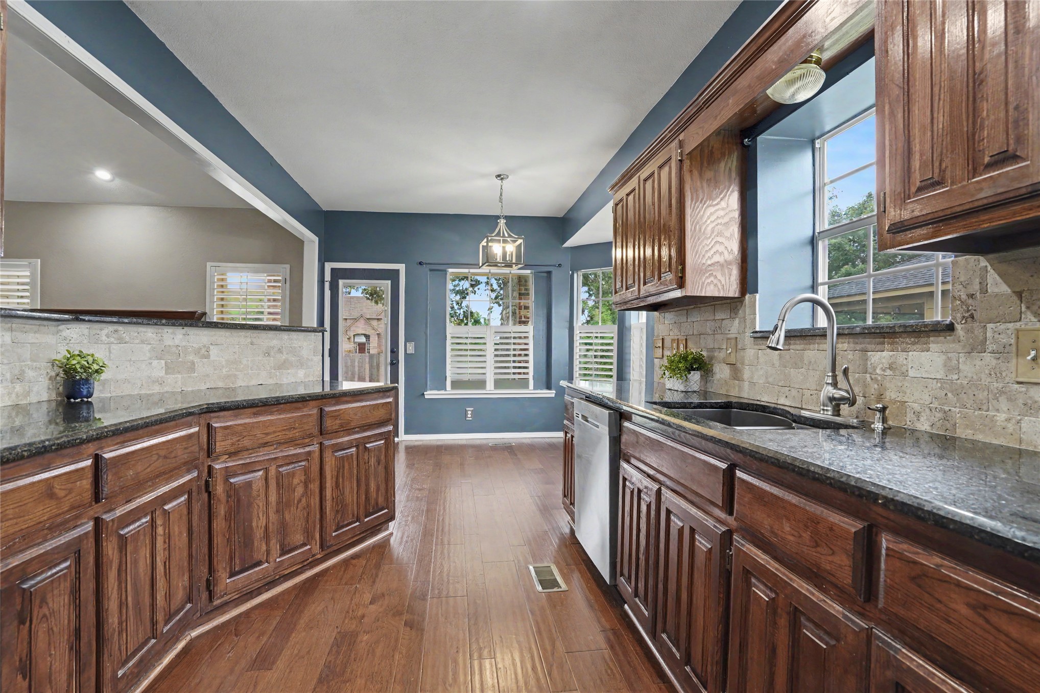 5412 S Narcissus Avenue Broken Arrow OK 74011