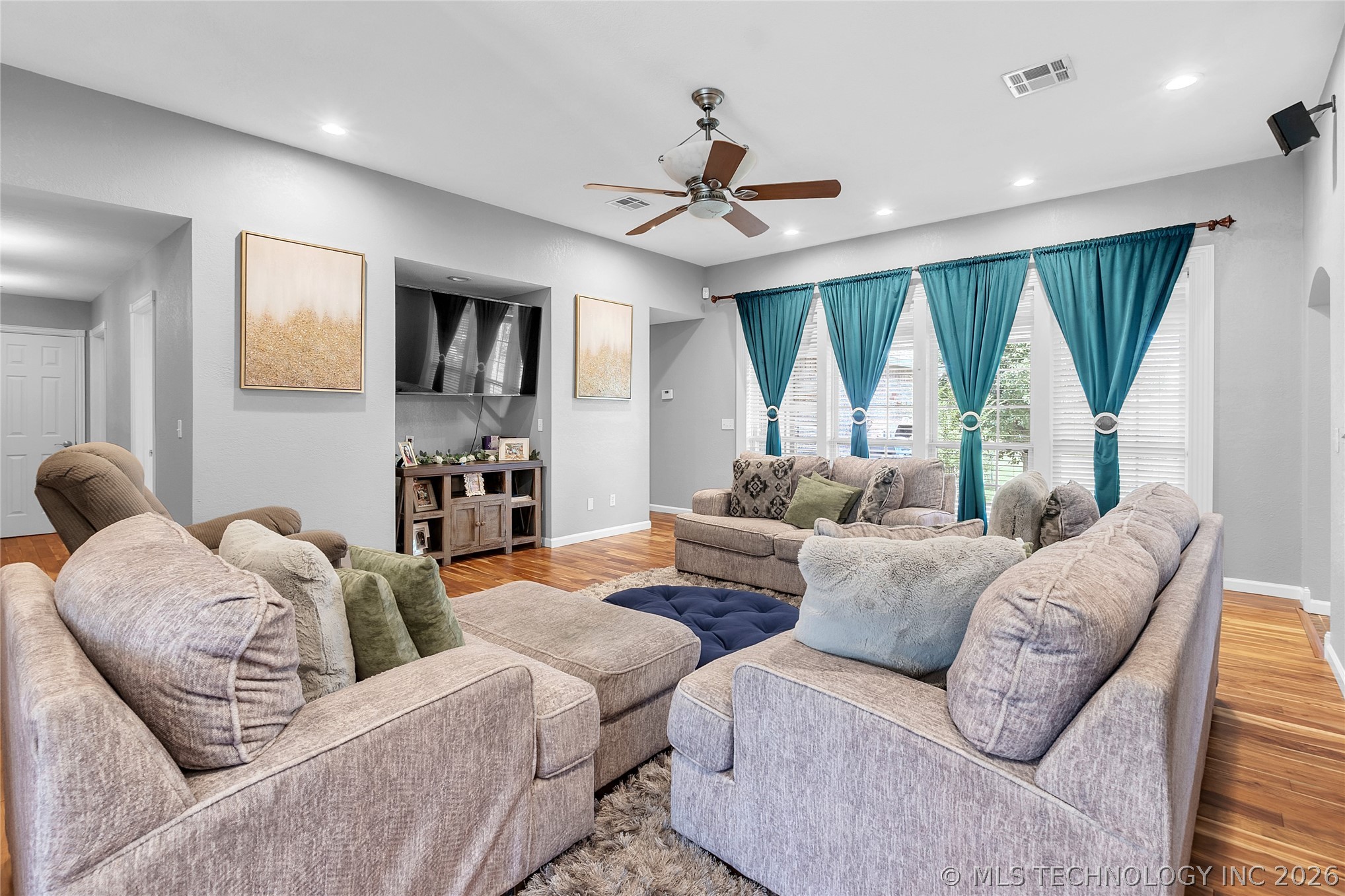 7045 S 369th East Avenue Broken Arrow OK 74014