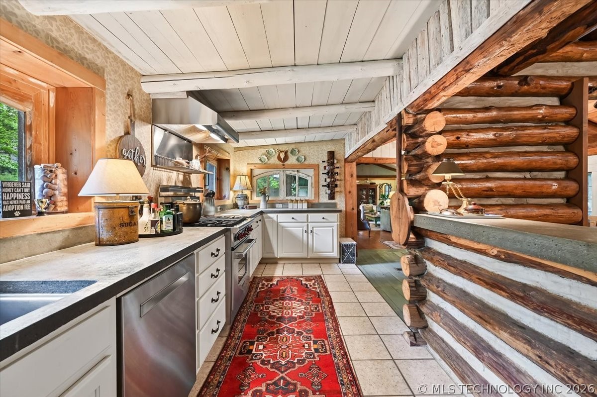 84 Willow Locust Grove OK 74352