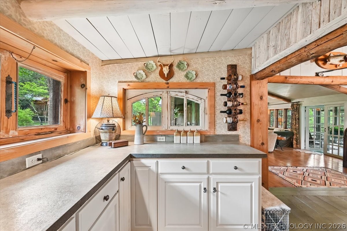 84 Willow Locust Grove OK 74352