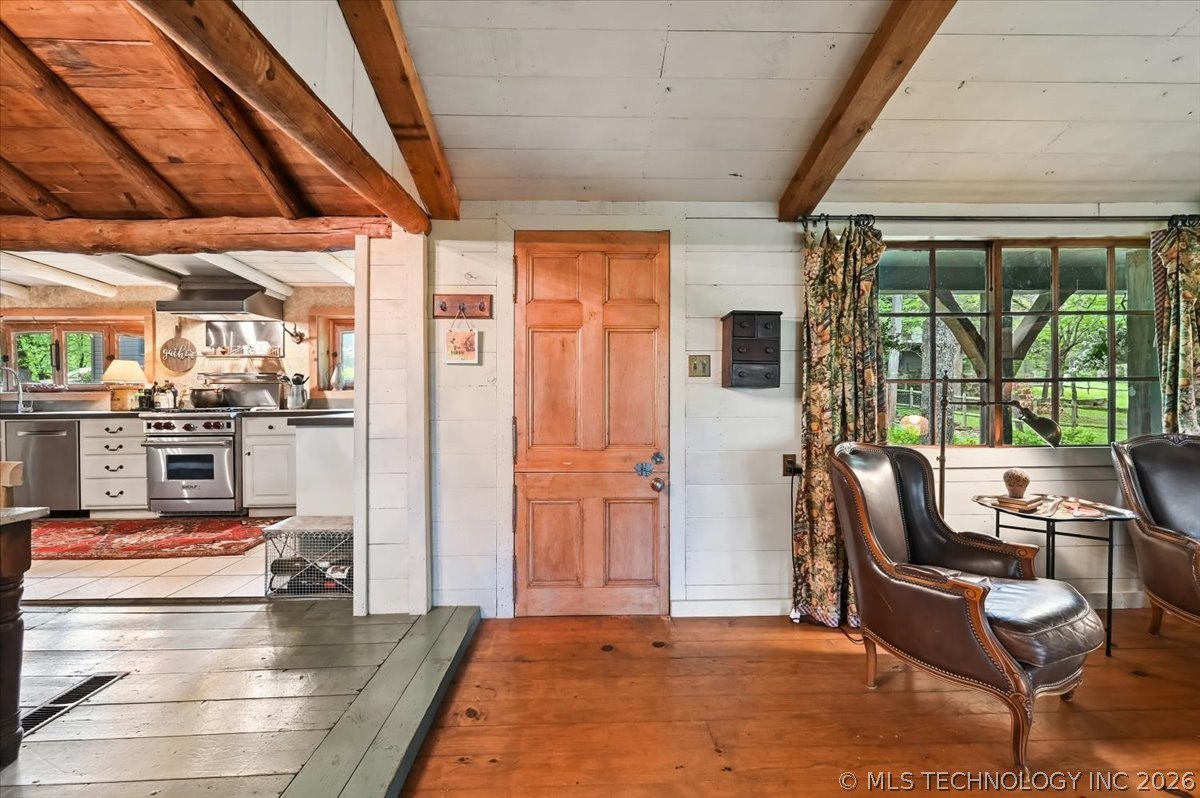 84 Willow Locust Grove OK 74352