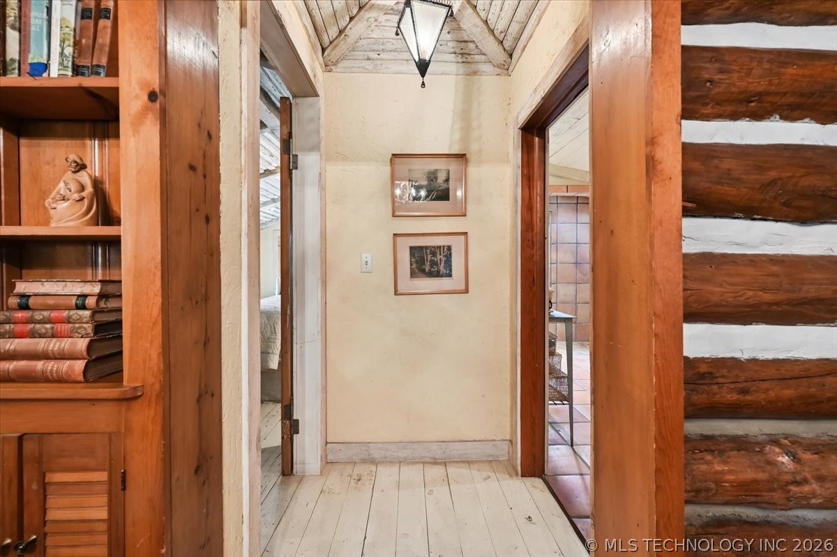 84 Willow Locust Grove OK 74352
