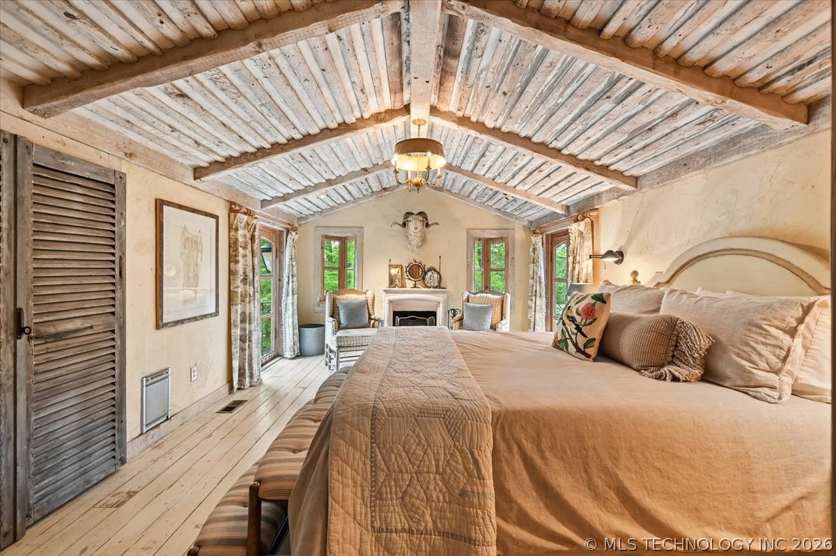 84 Willow Locust Grove OK 74352