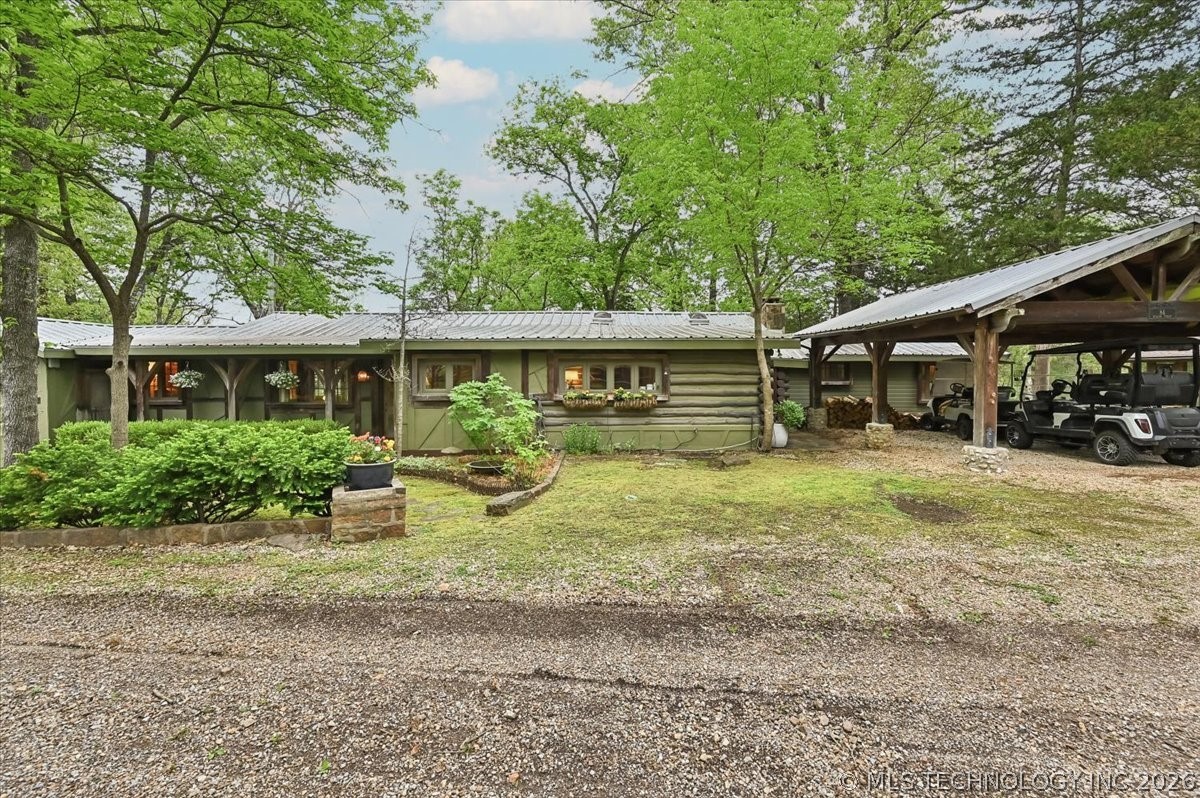 84 Willow Locust Grove OK 74352