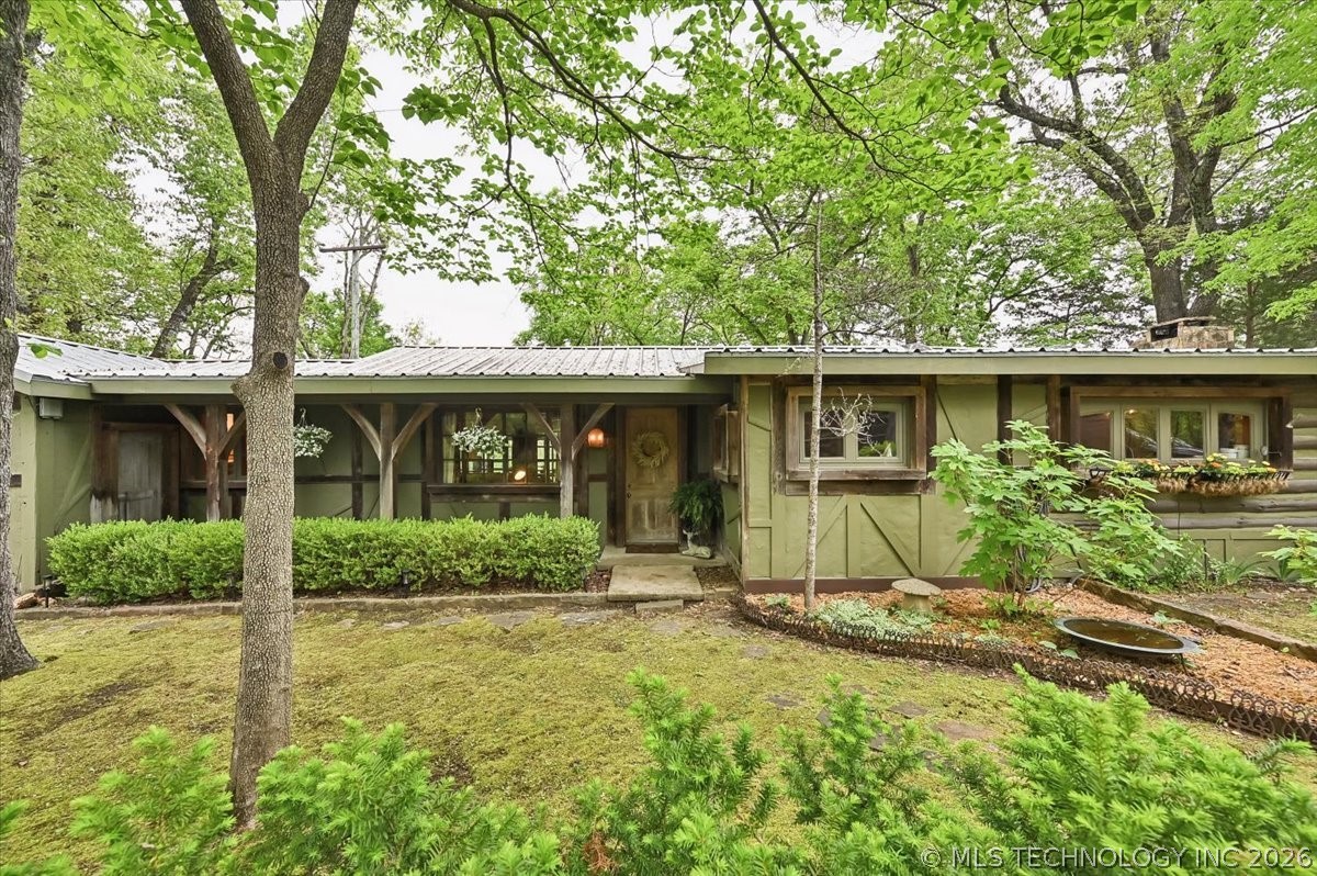 84 Willow Locust Grove OK 74352