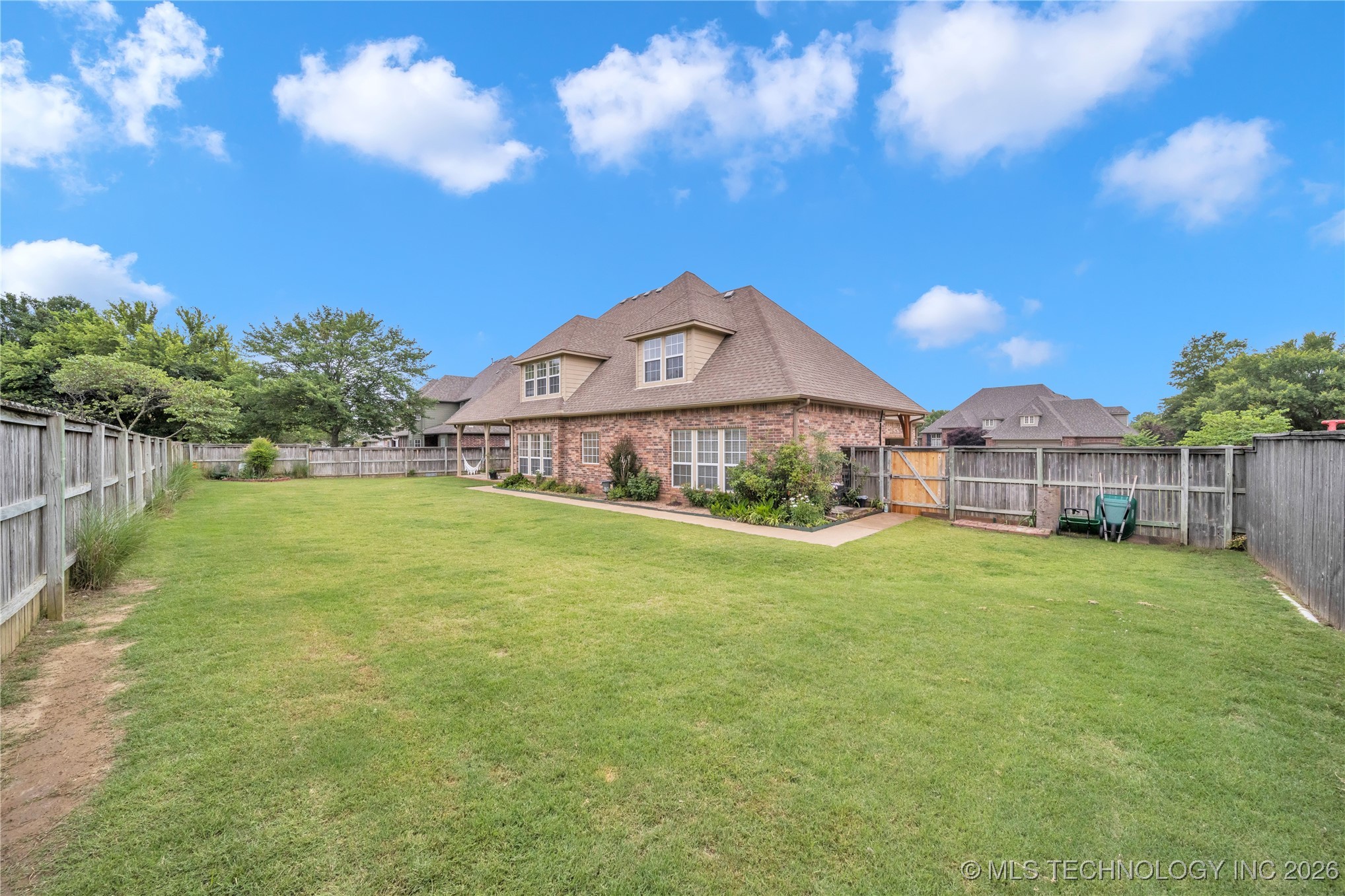 7813 E Commercial Street Broken Arrow OK 74014