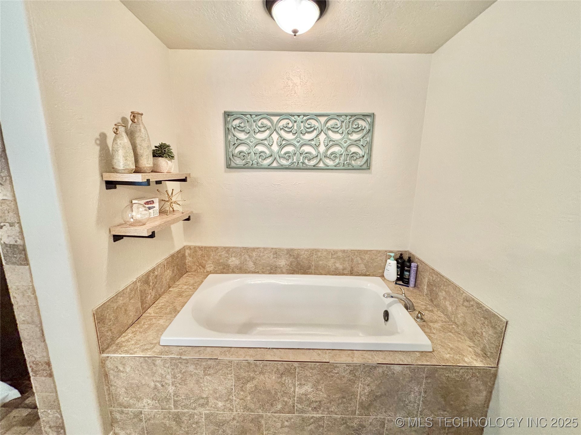 3693 State Hwy 71 Highway Quinton OK 74561