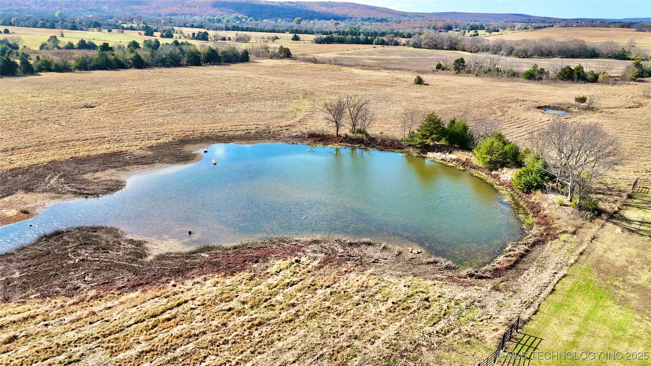 3693 State Hwy 71 Highway Quinton OK 74561