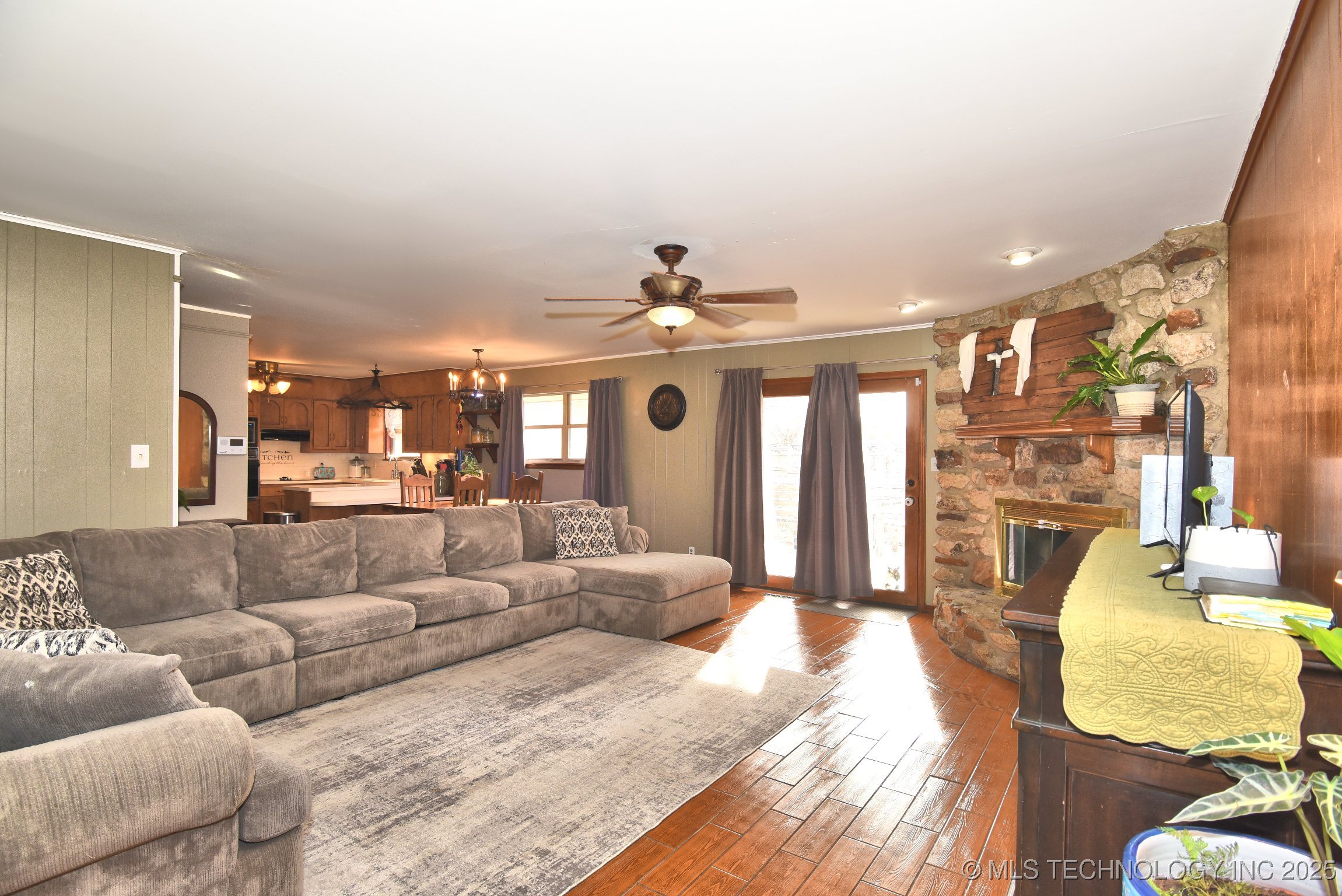 9456 E 39th Street Tulsa OK 74145