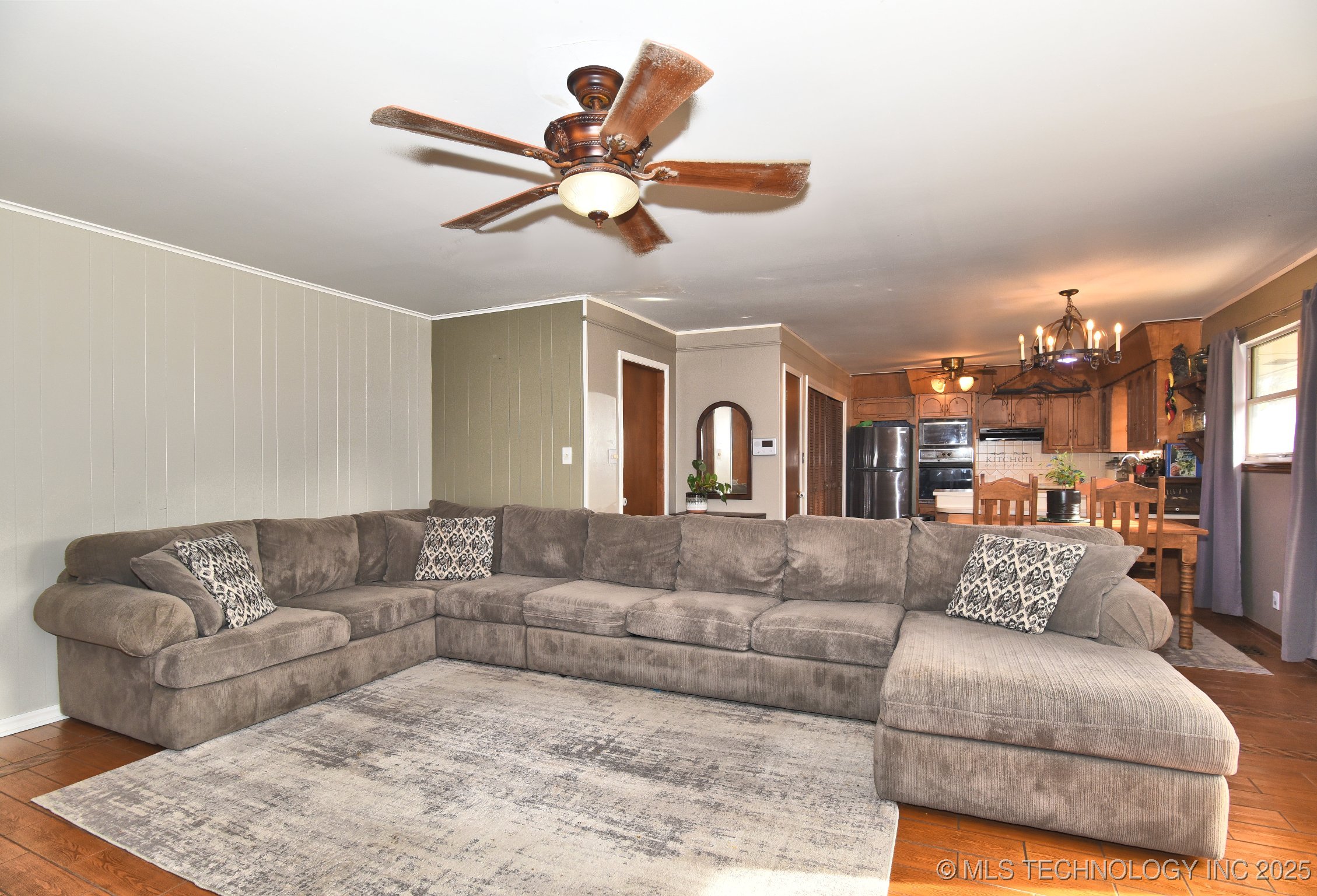 9456 E 39th Street Tulsa OK 74145