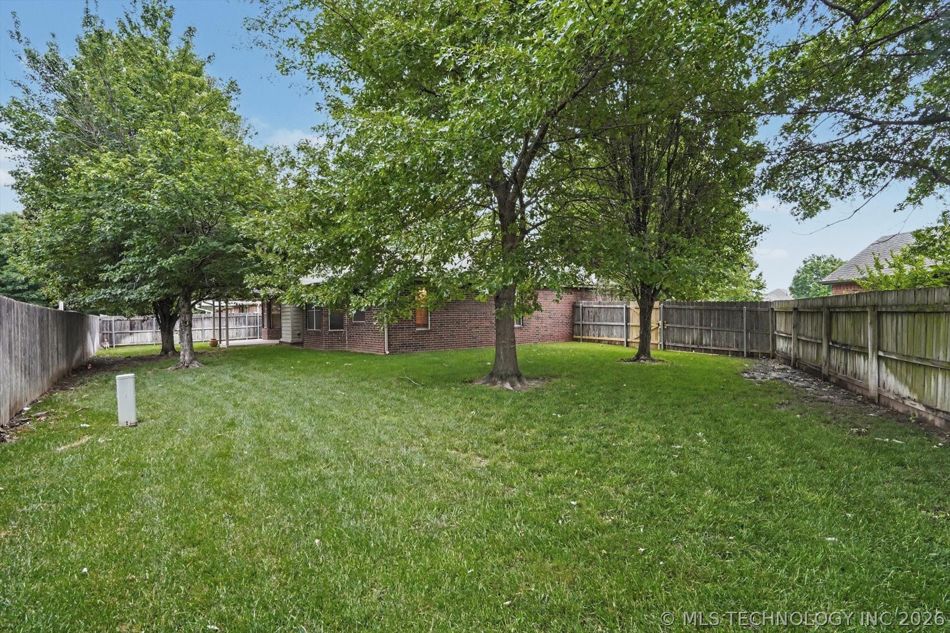 2440 S Redwood Avenue Broken Arrow OK 74012