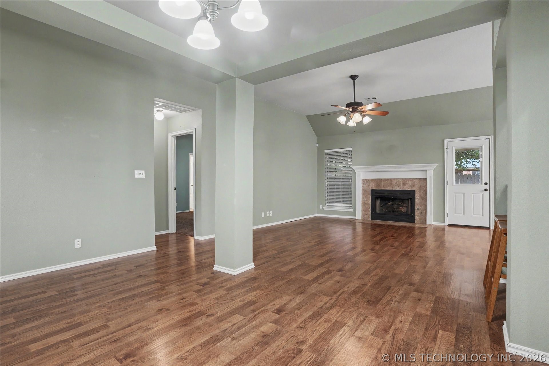 2440 S Redwood Avenue Broken Arrow OK 74012