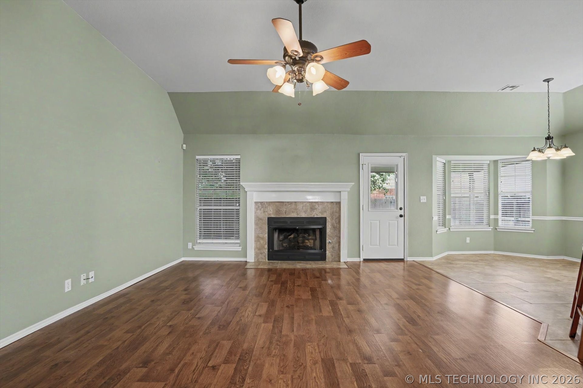 2440 S Redwood Avenue Broken Arrow OK 74012