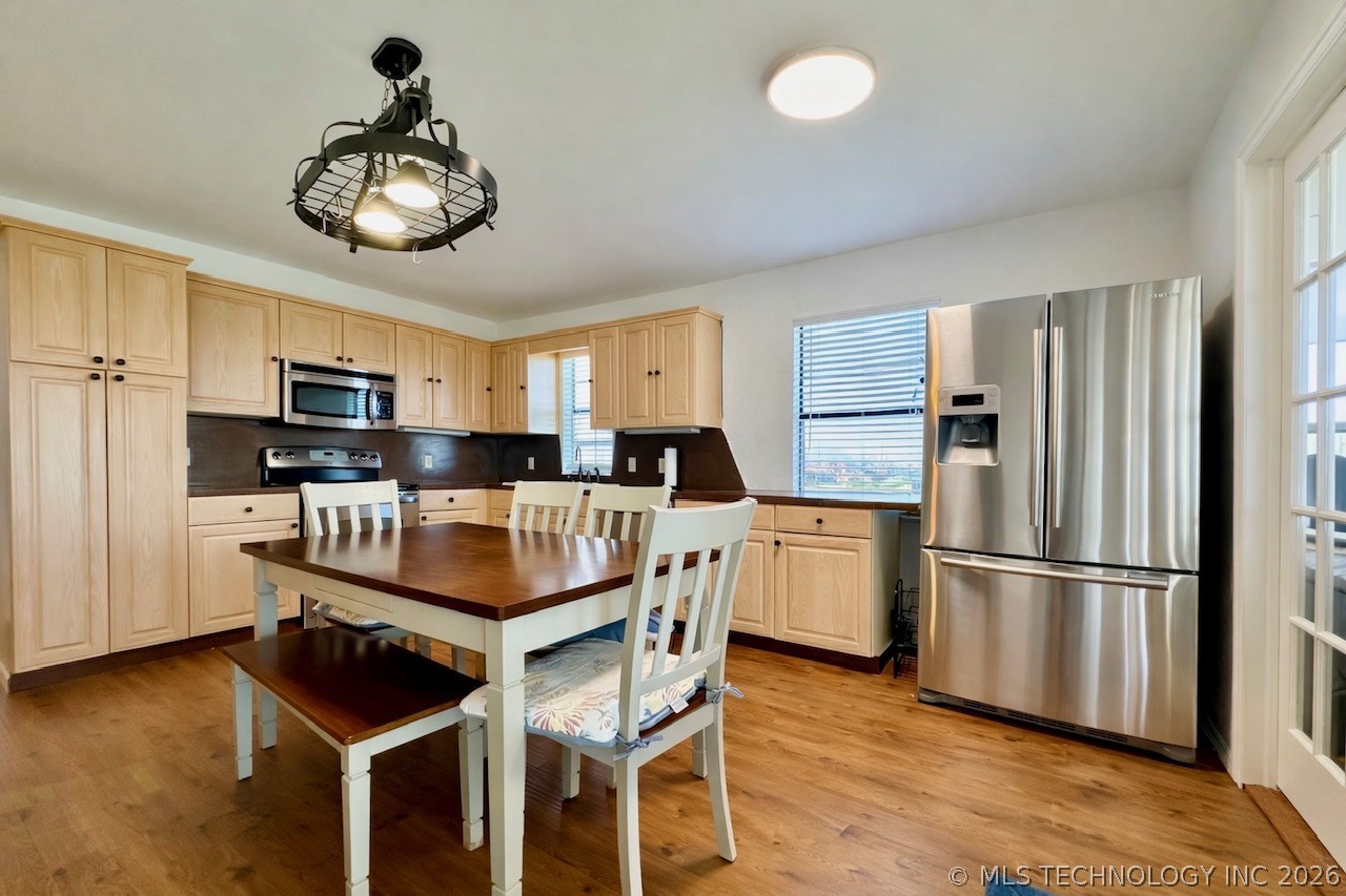 8128 Hwy 70b Kingston OK 73439