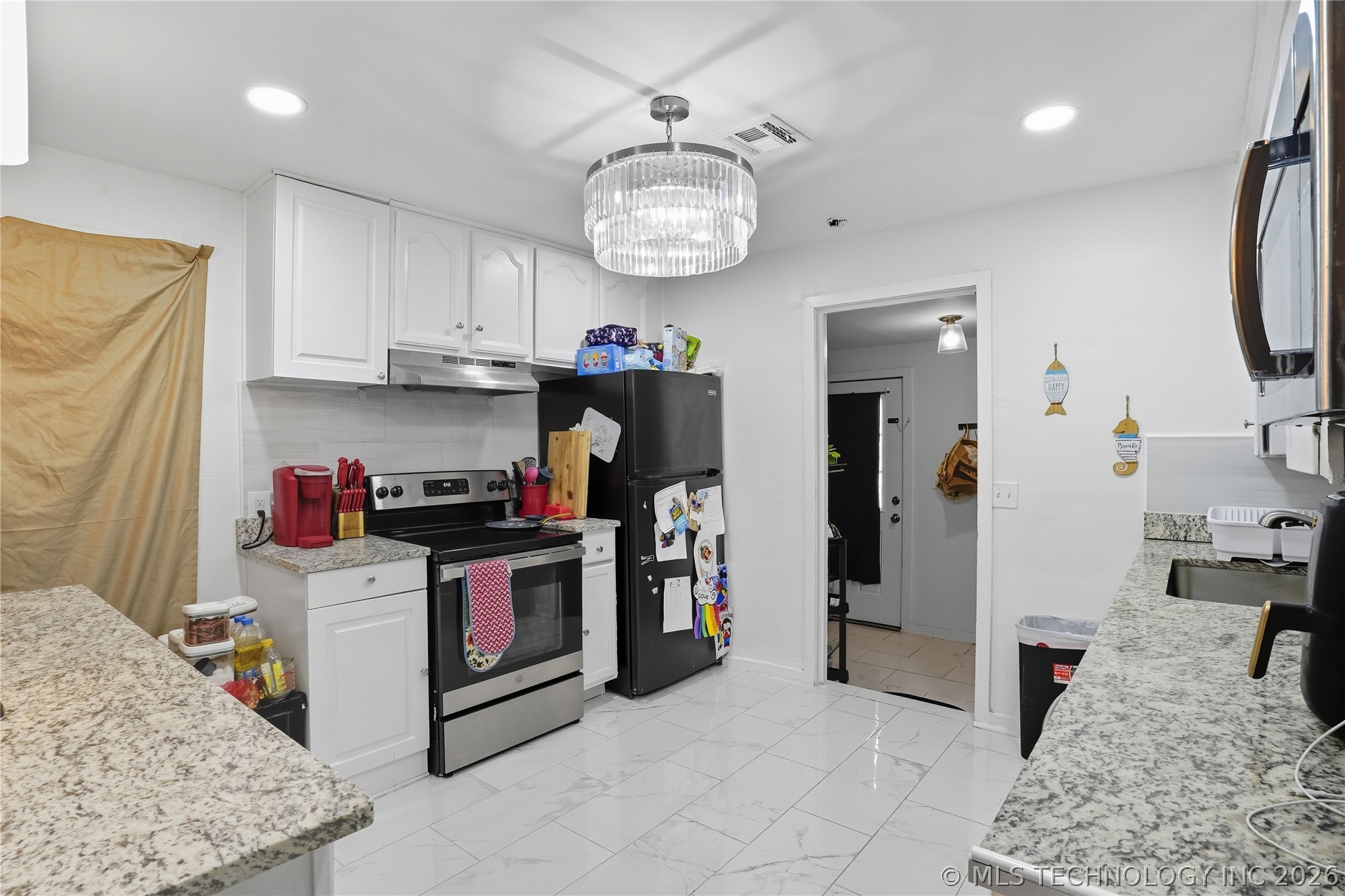 703 S Poplar Street Sapulpa OK 74066