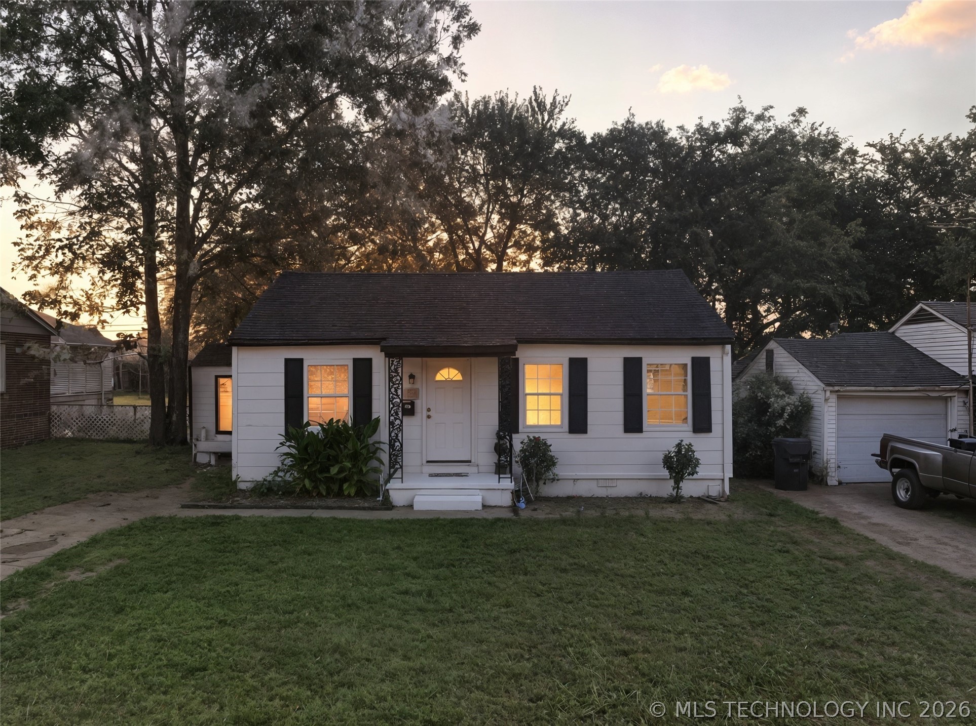 703 S Poplar Street Sapulpa OK 74066