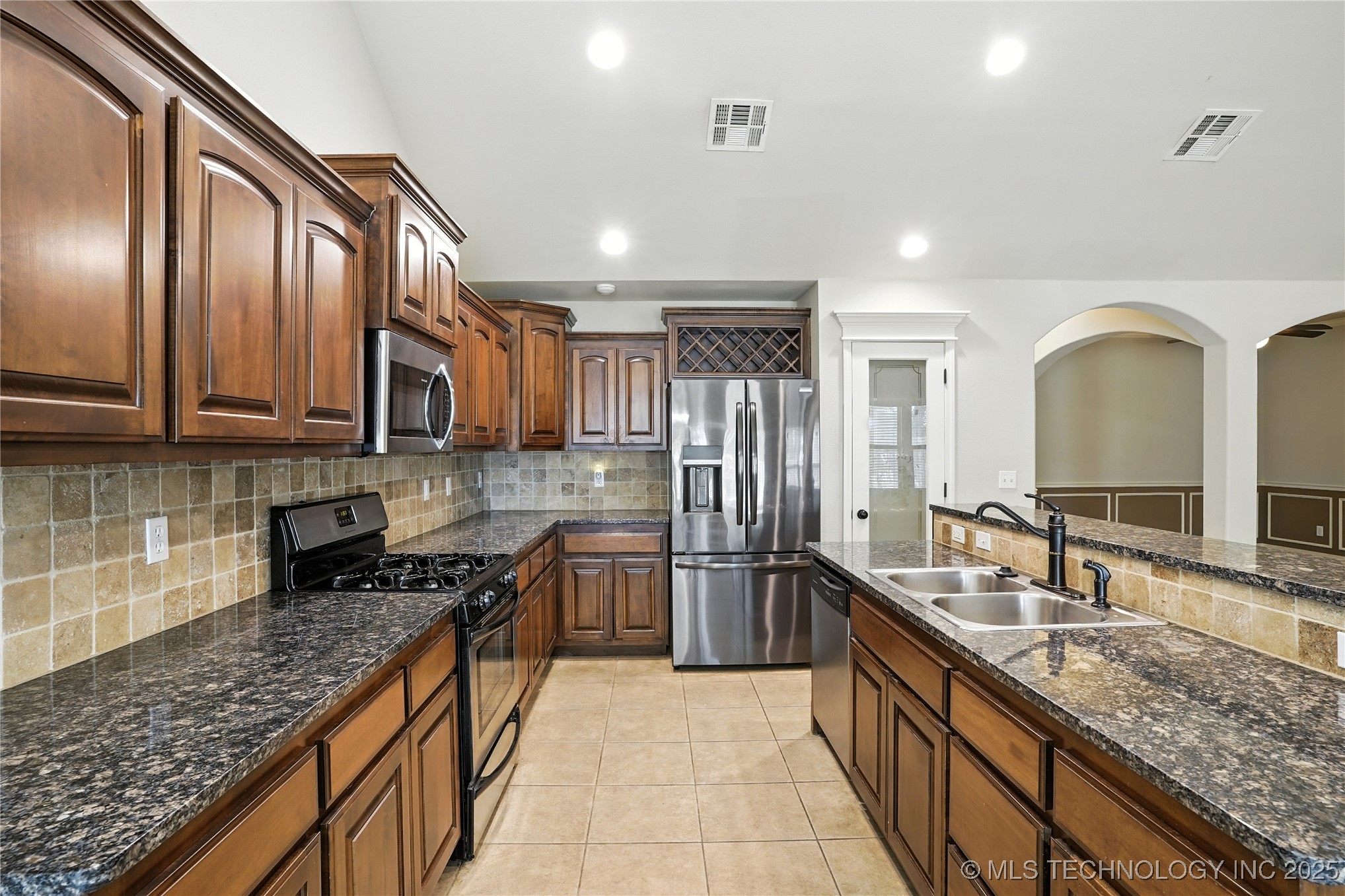 12809 E 69th Street Owasso OK 74055