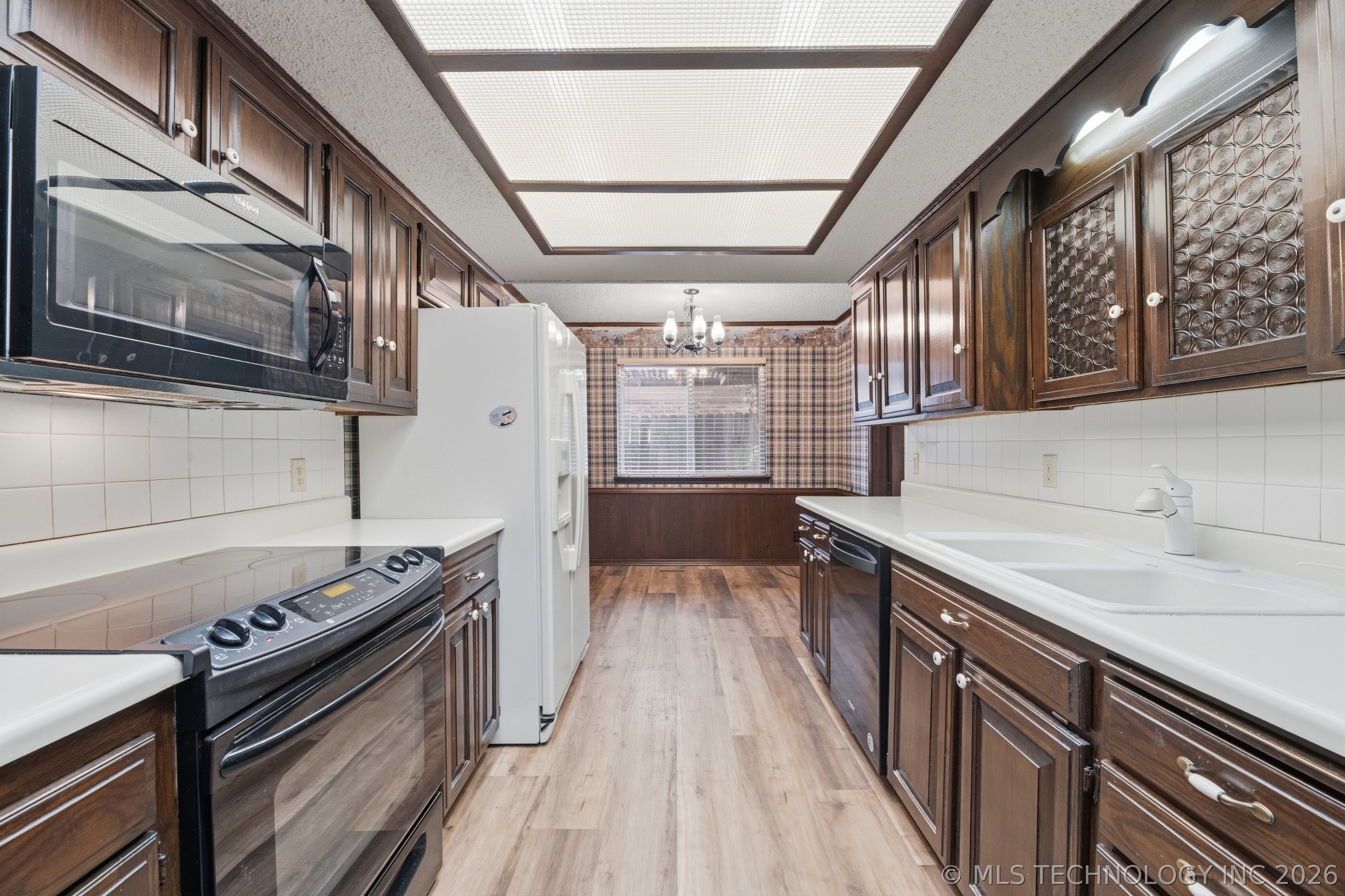 7025 E 77th Street Tulsa OK 74133