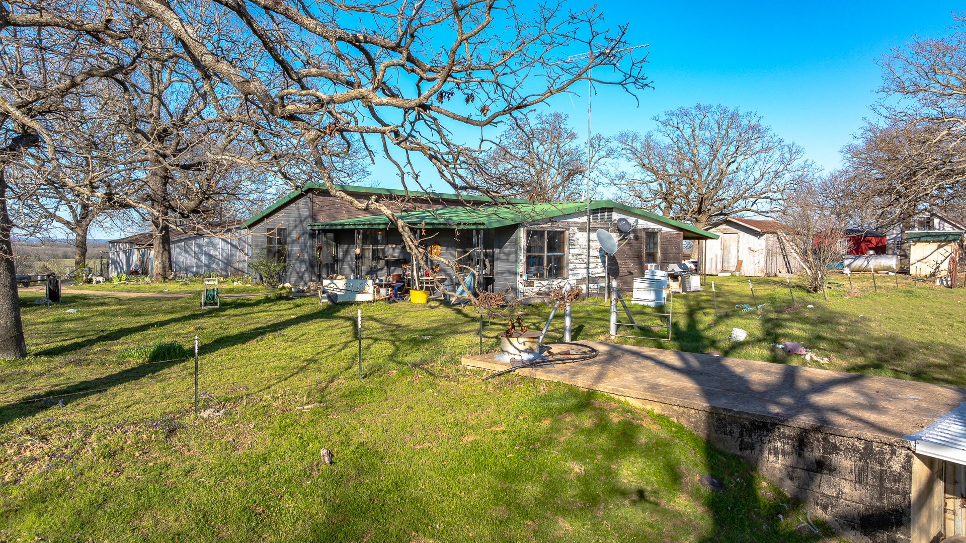 29172 County Road 3620 Stonewall OK 74871