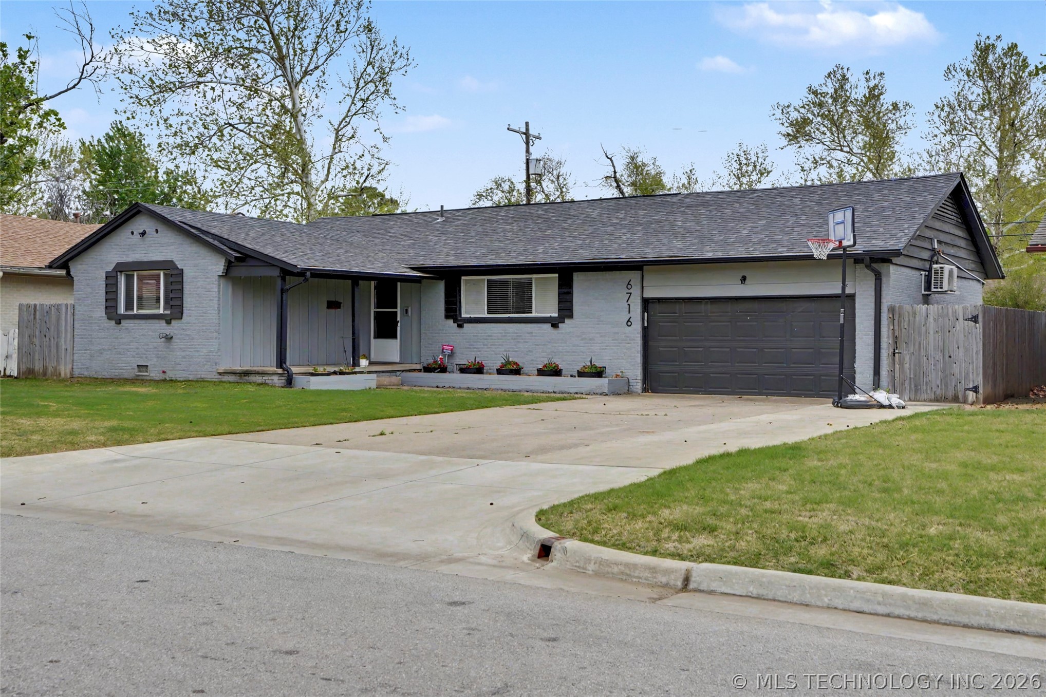 6716 E 26th Avenue Tulsa OK 74129