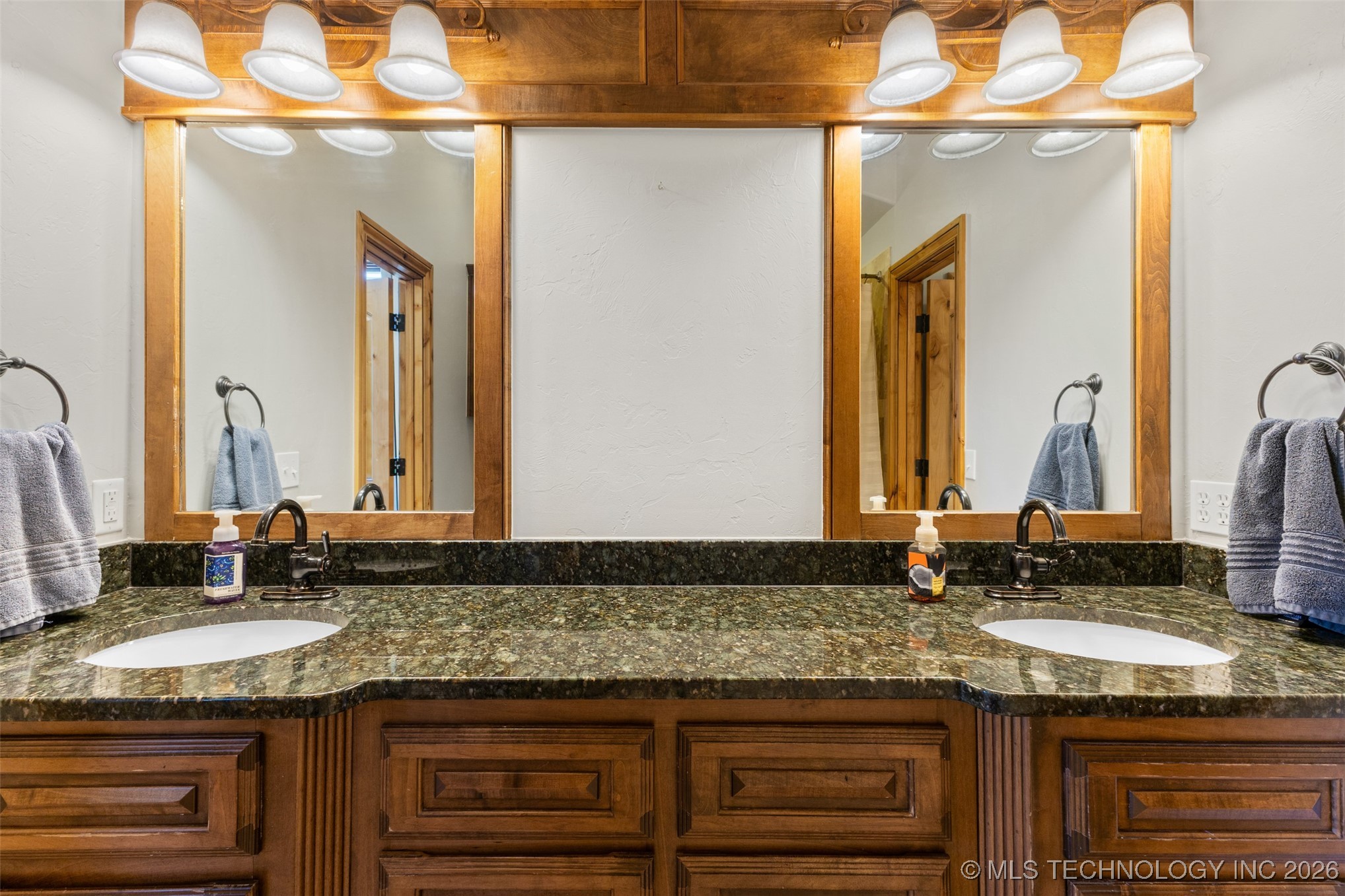 15853 County Road 3581 Ada OK 74820