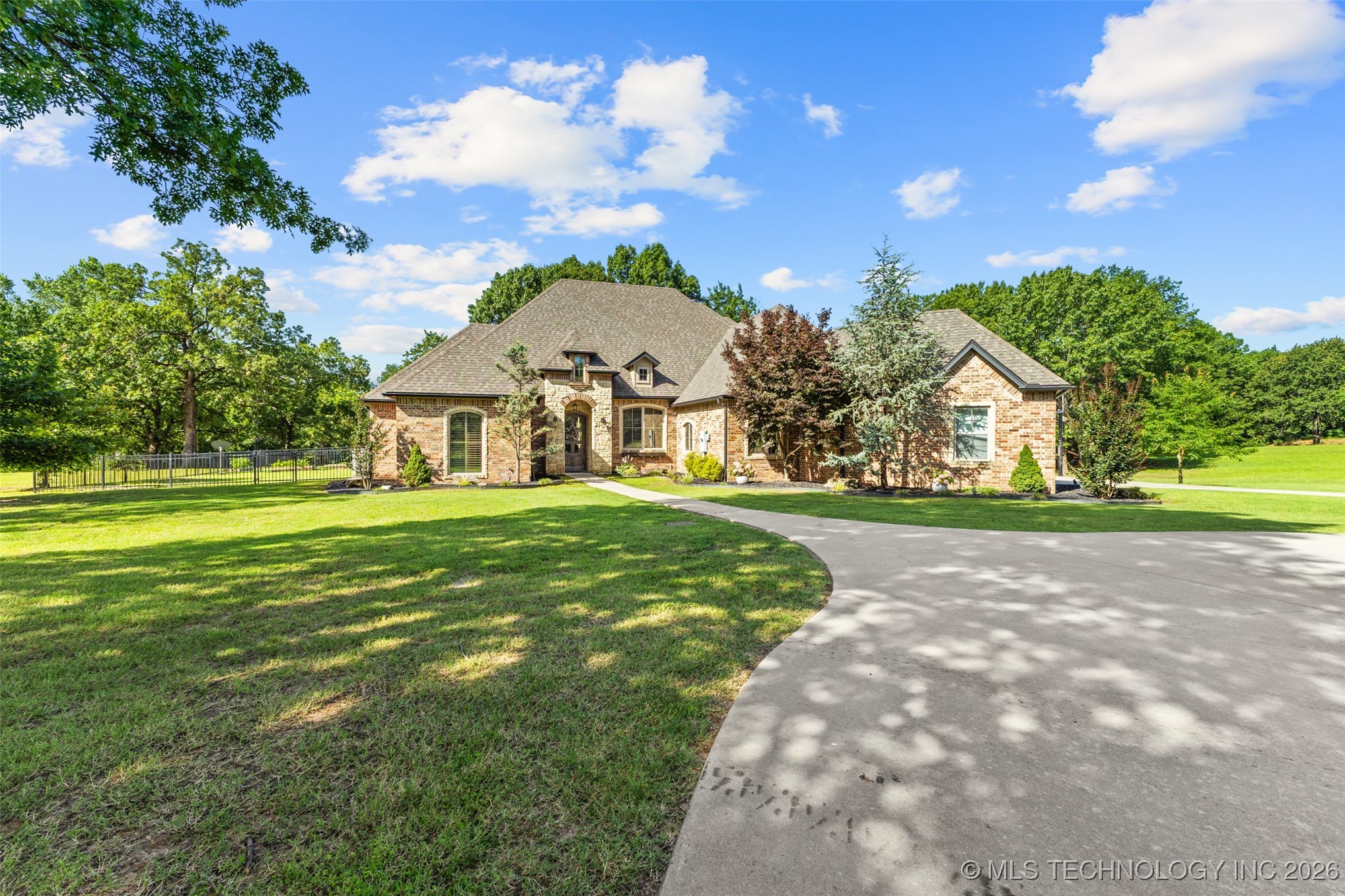 15853 County Road 3581 Ada OK 74820