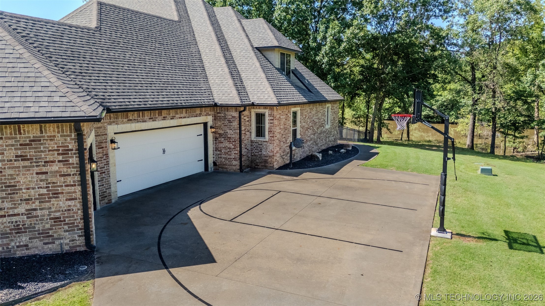 15853 County Road 3581 Ada OK 74820