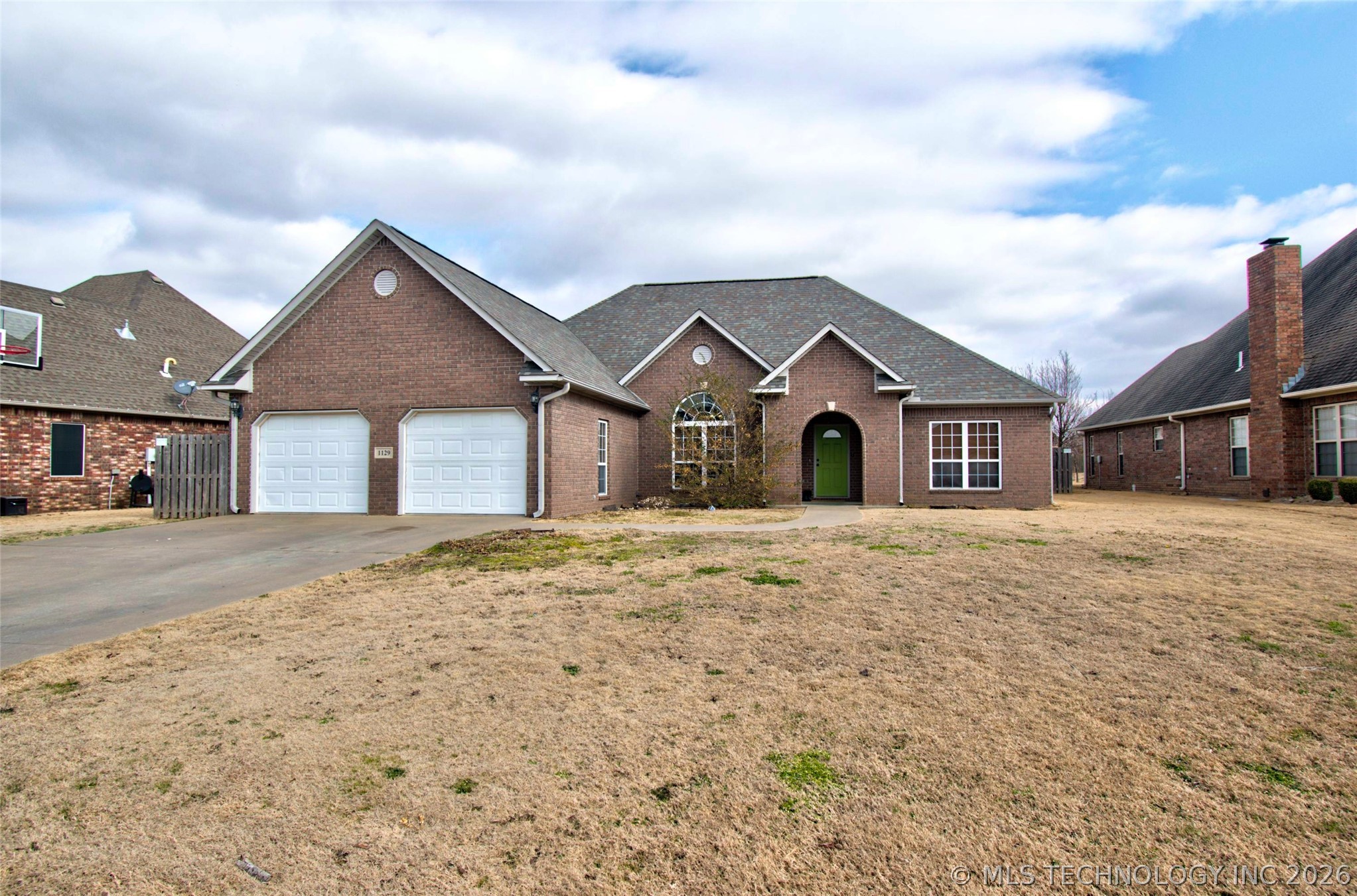 1129 Elizabeth Drive Checotah OK 74426
