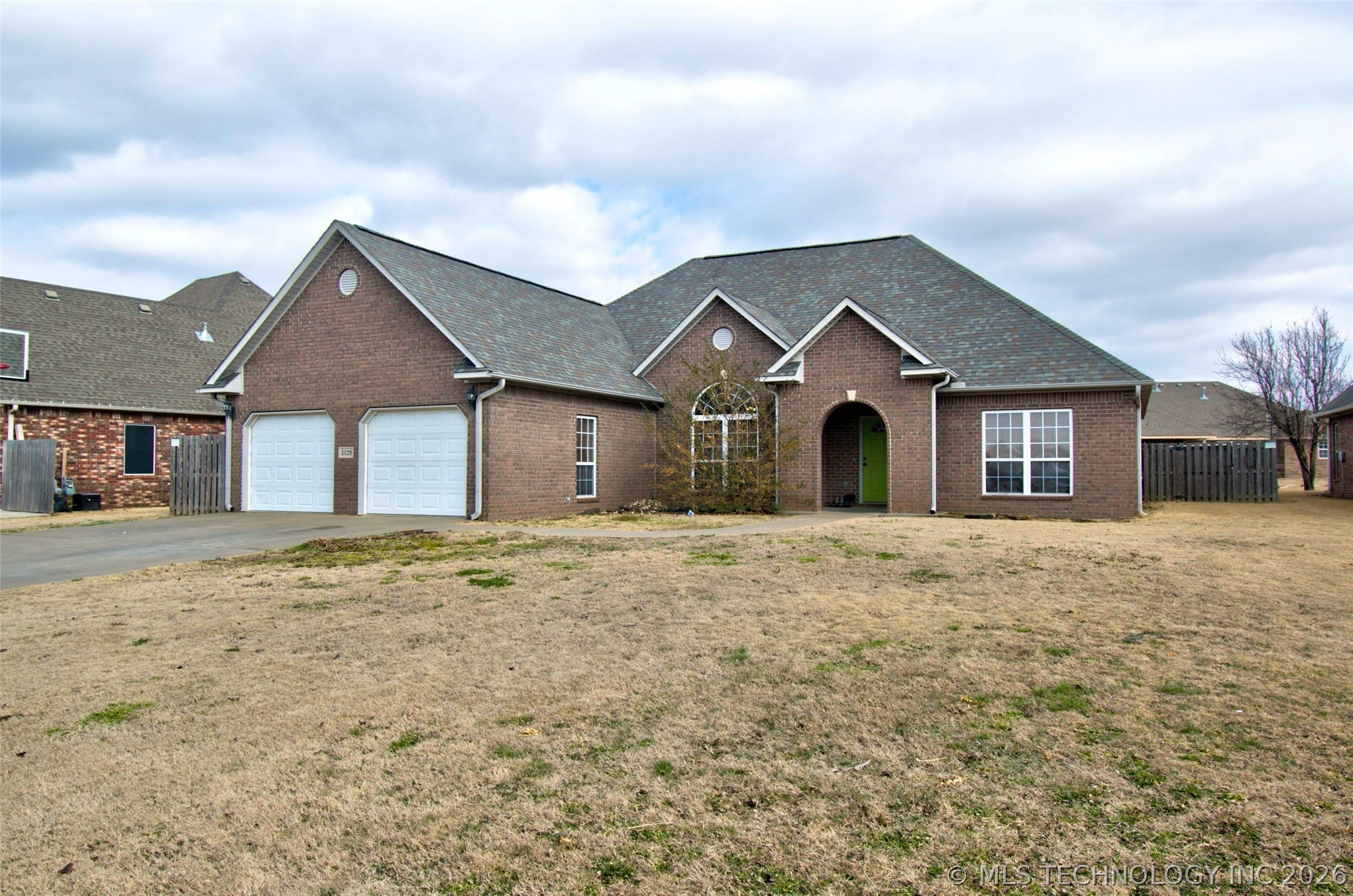 1129 Elizabeth Drive Checotah OK 74426