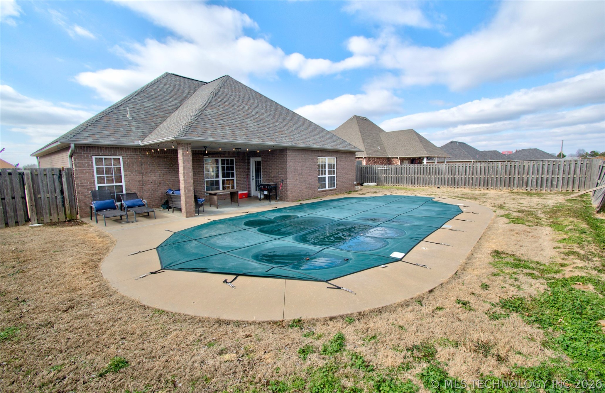 1129 Elizabeth Drive Checotah OK 74426