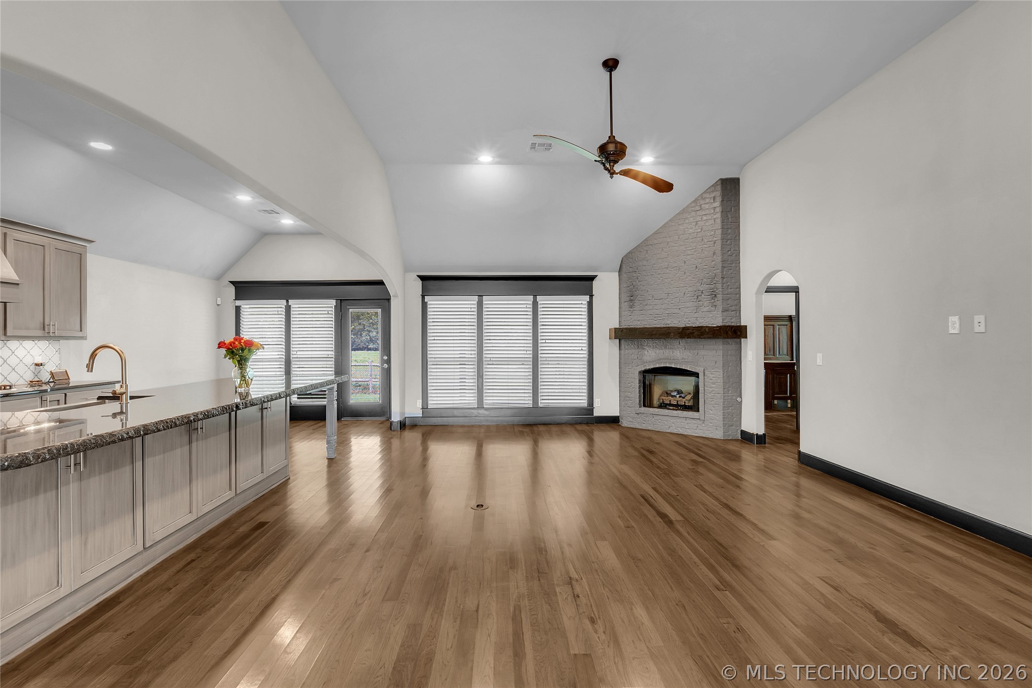 3915 S 15th Place Broken Arrow OK 74011