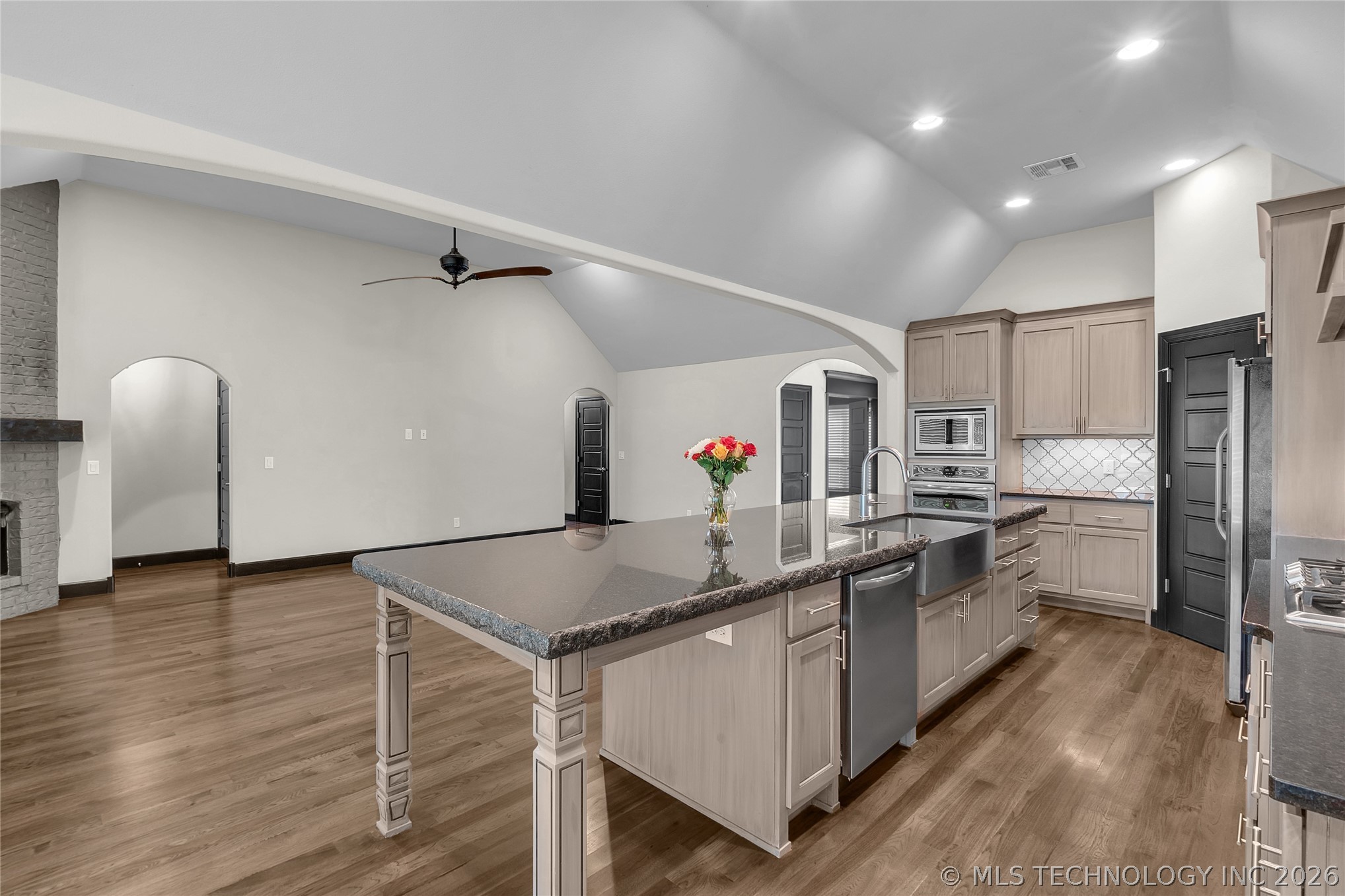 3915 S 15th Place Broken Arrow OK 74011